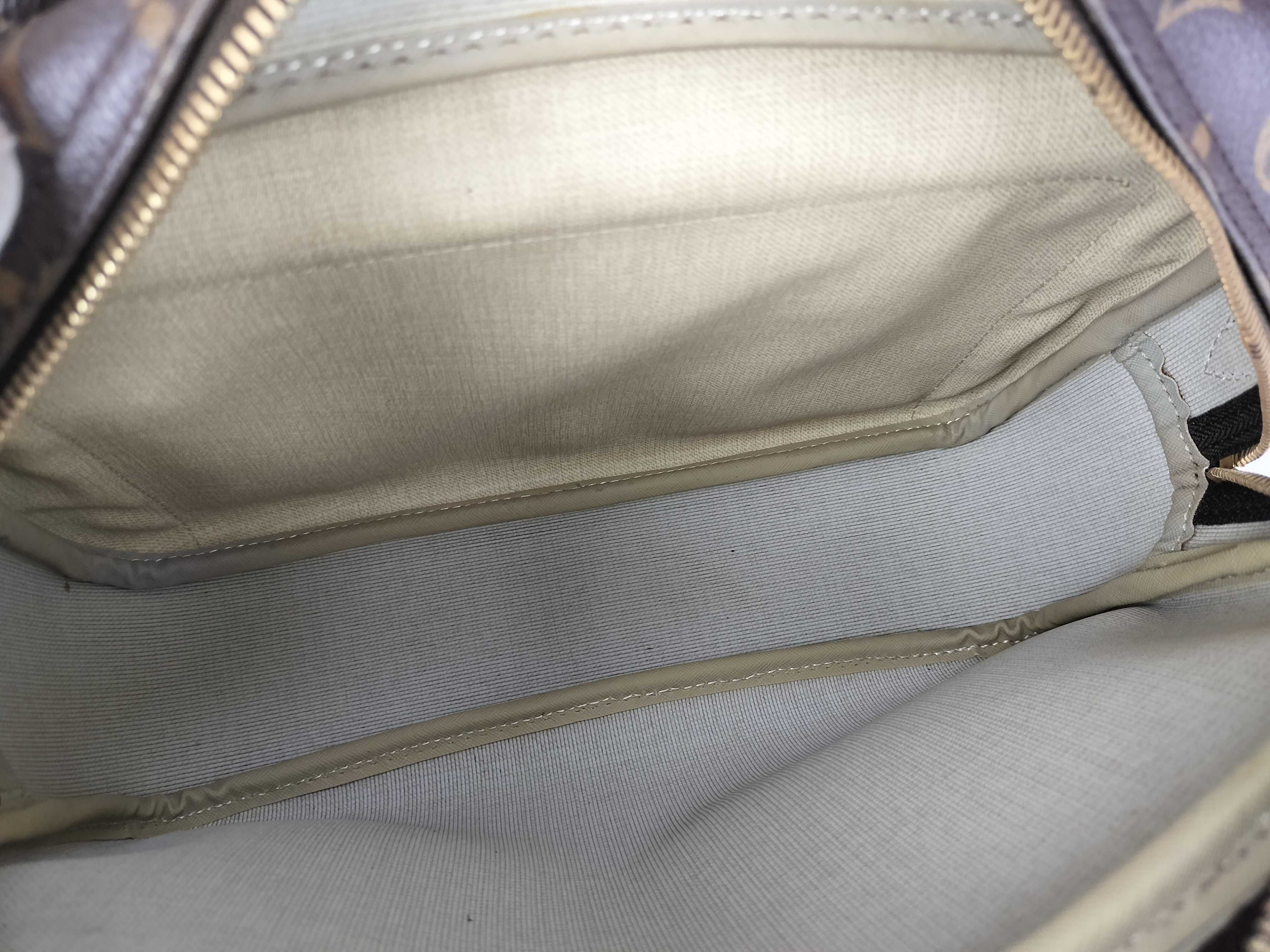 Monogram Louis Vuitton Shoulder Bag — view 11