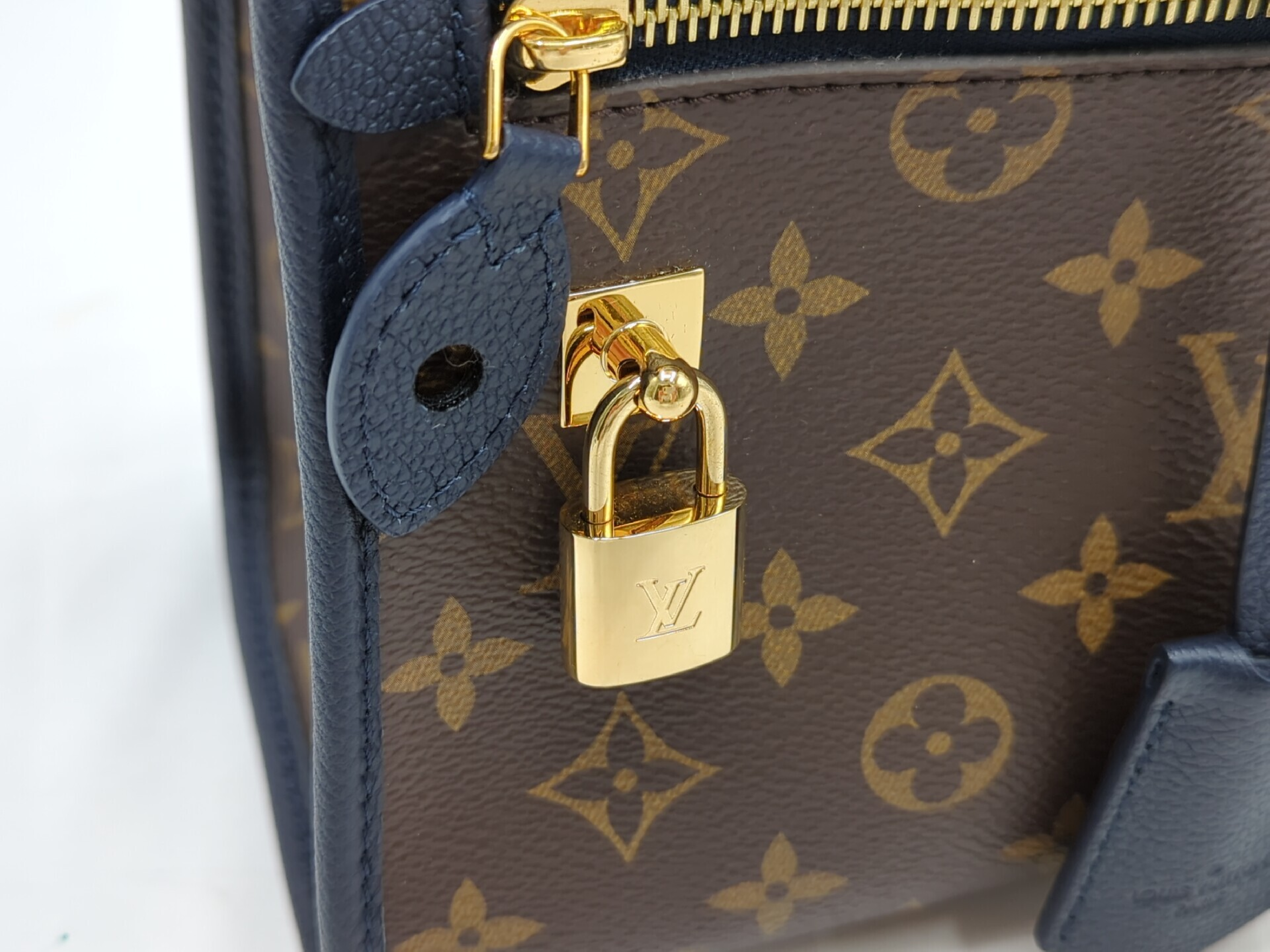 M43435 Monogram Popincourt MM Handbag — view 13