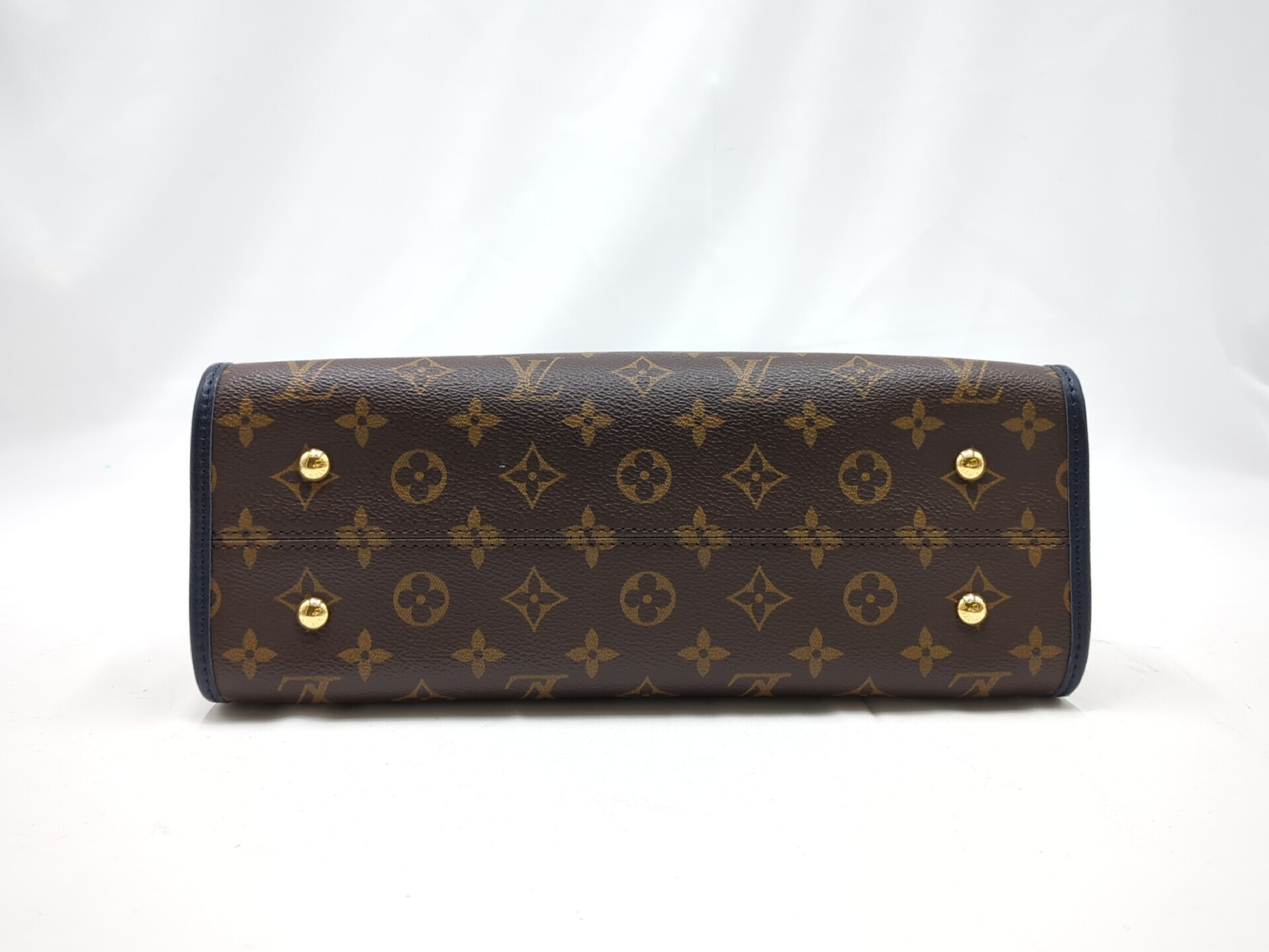 M43435 Monogram Popincourt MM Handbag — view 5