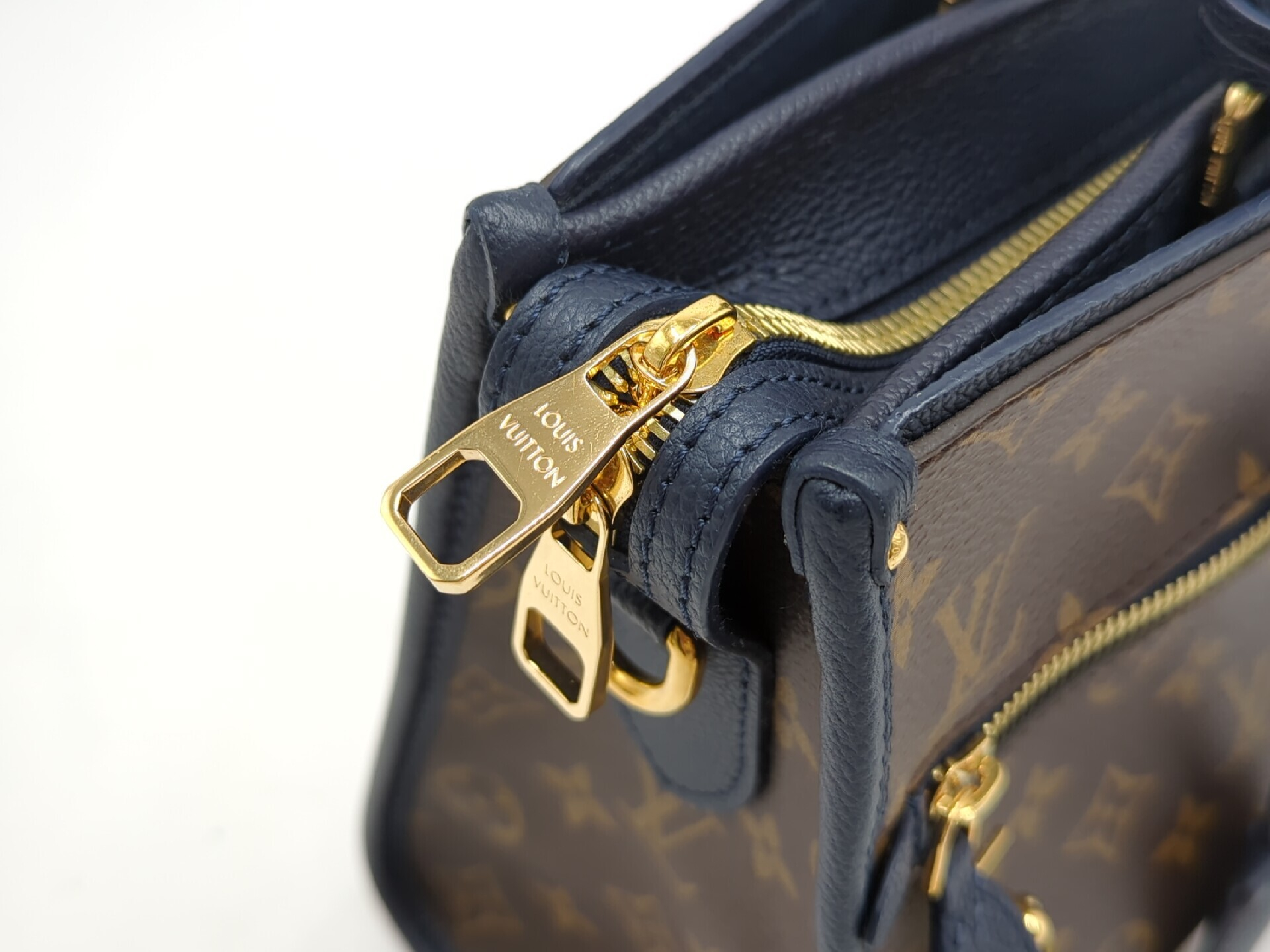 M43435 Monogram Popincourt MM Handbag — view 9