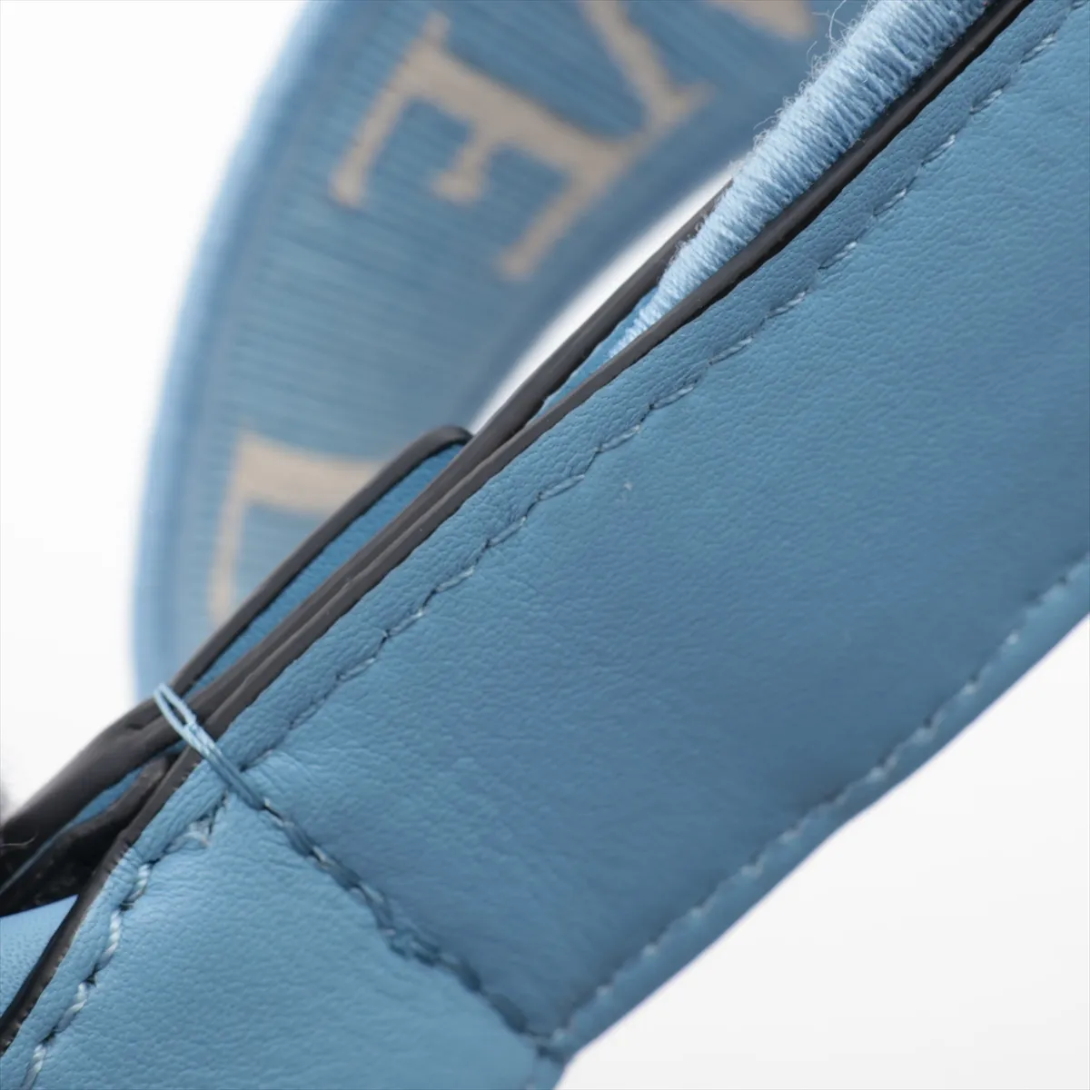 Cubby Crossbody Bag Small Leather Shoulder Bag Blue — view 14
