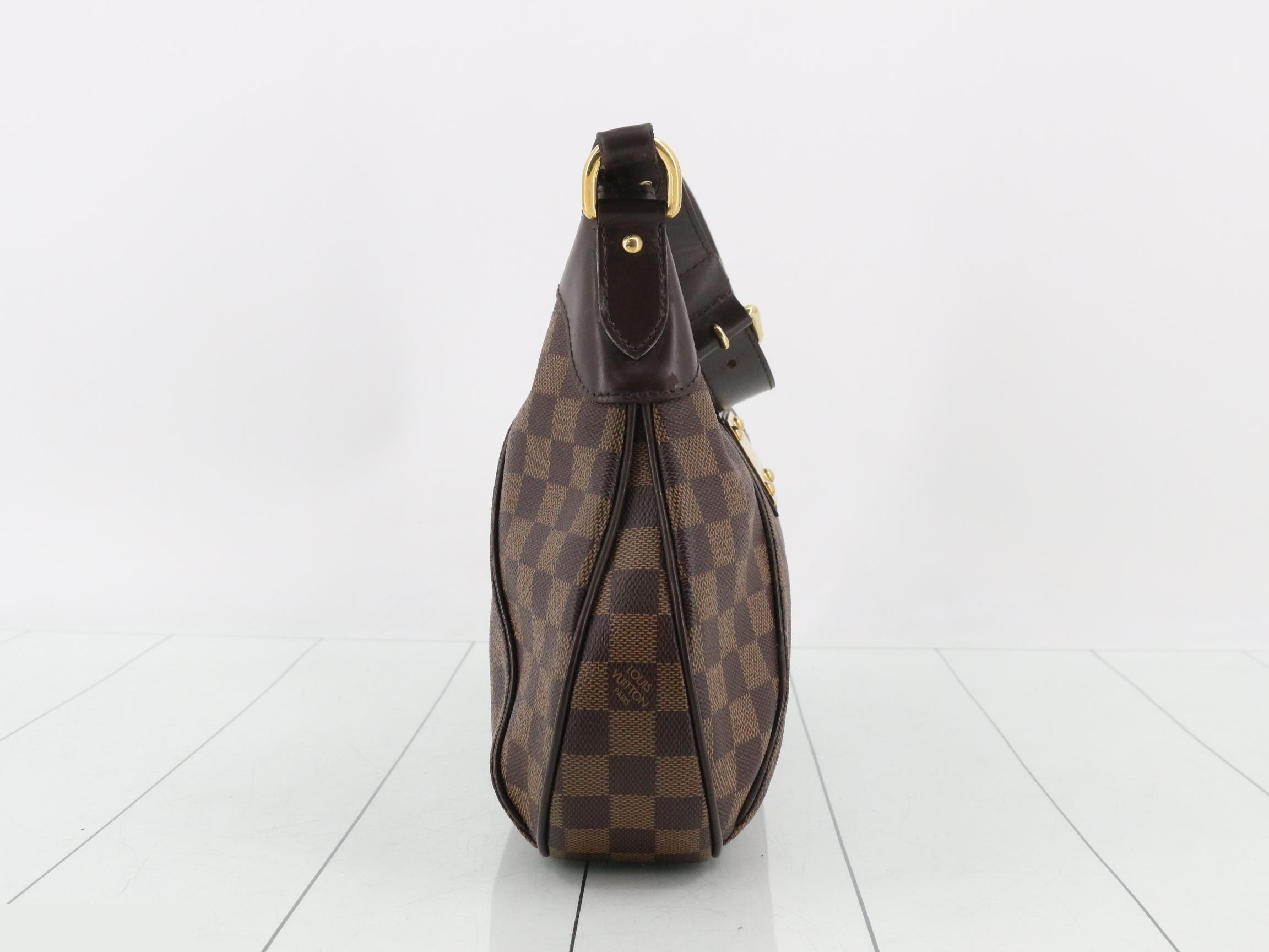 Damier Thames GM Shoulder Bag — view 4