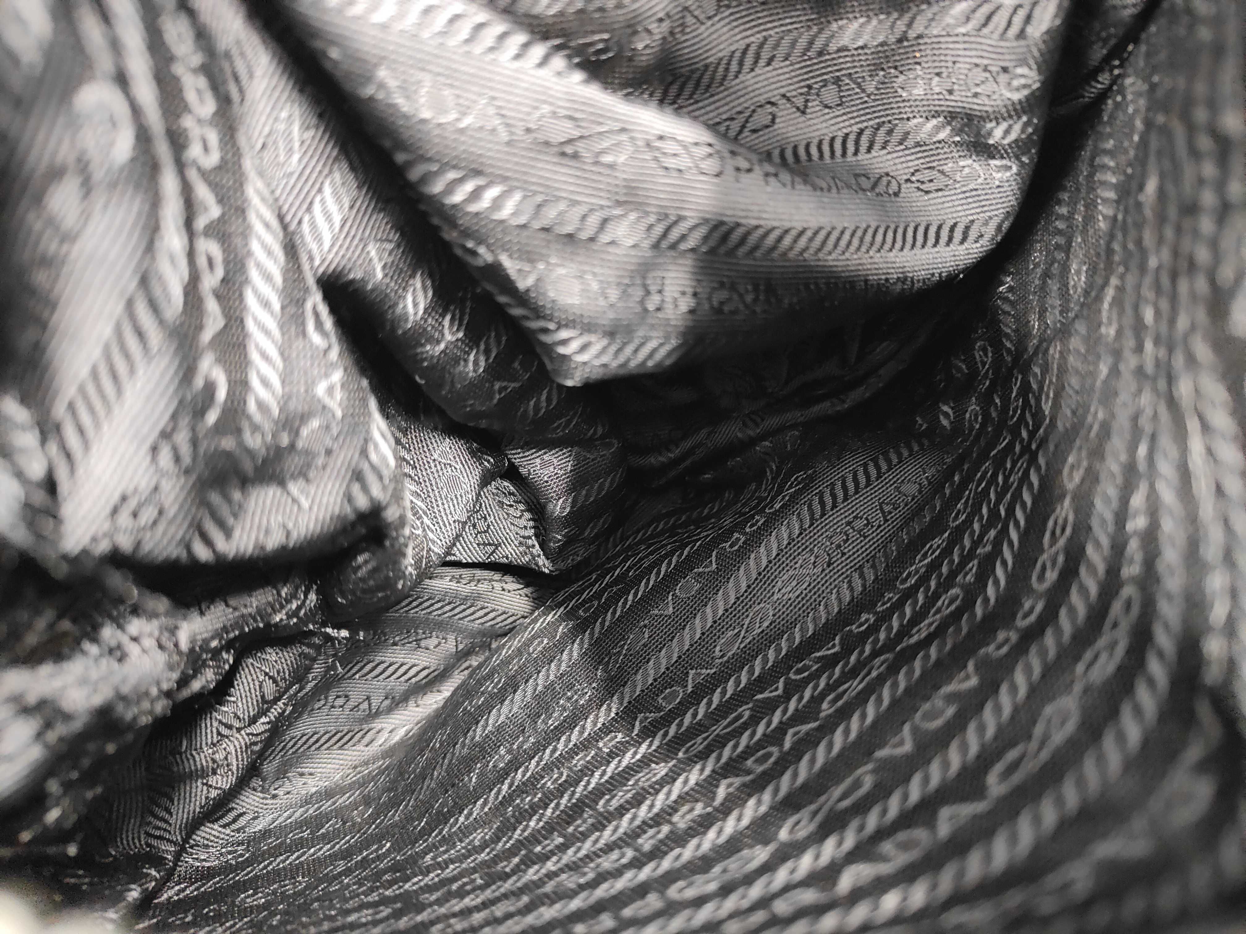 Shoulder Bag / Nylon / Black — view 8