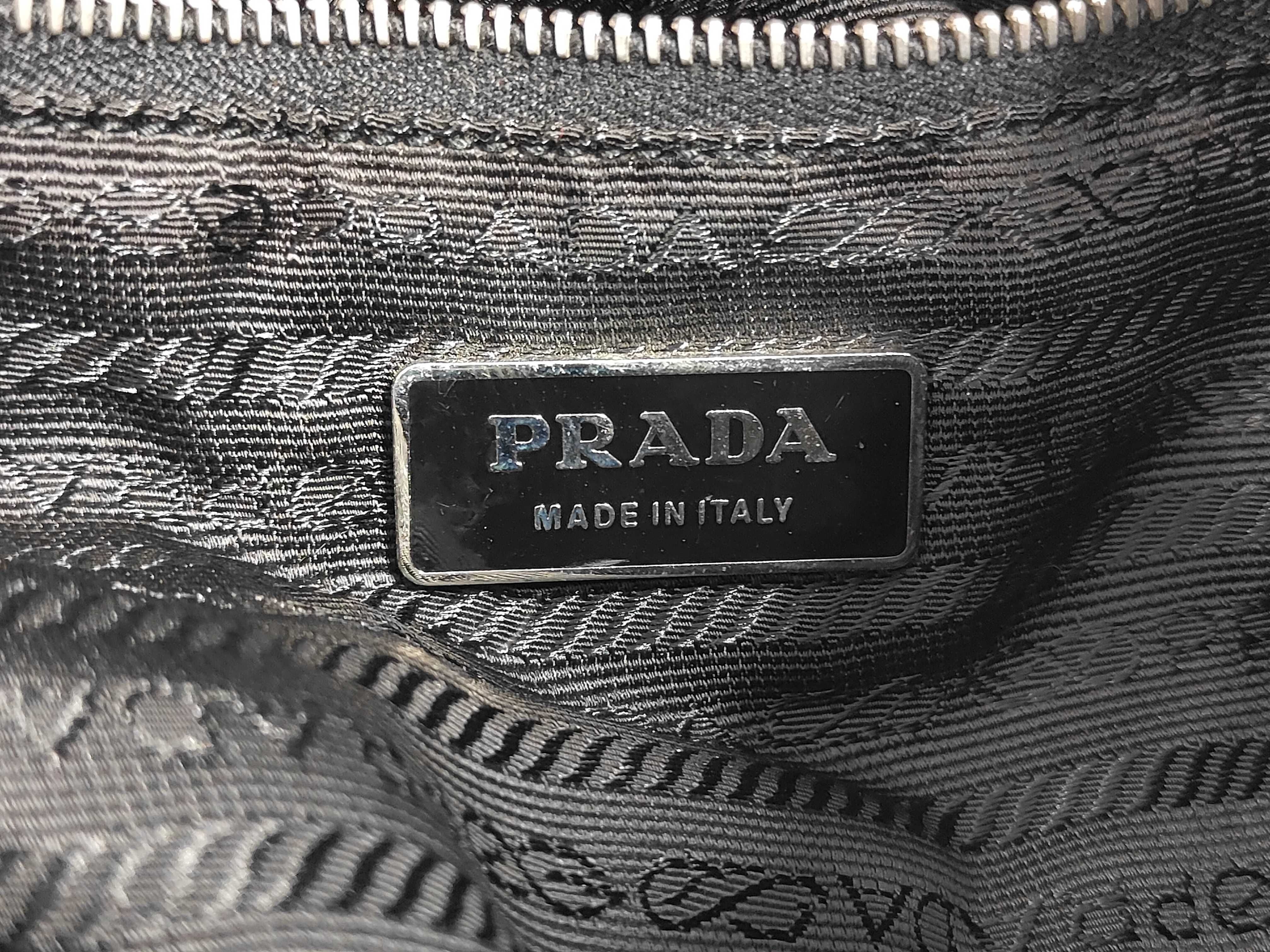 Shoulder Bag / Nylon / Black — view 9