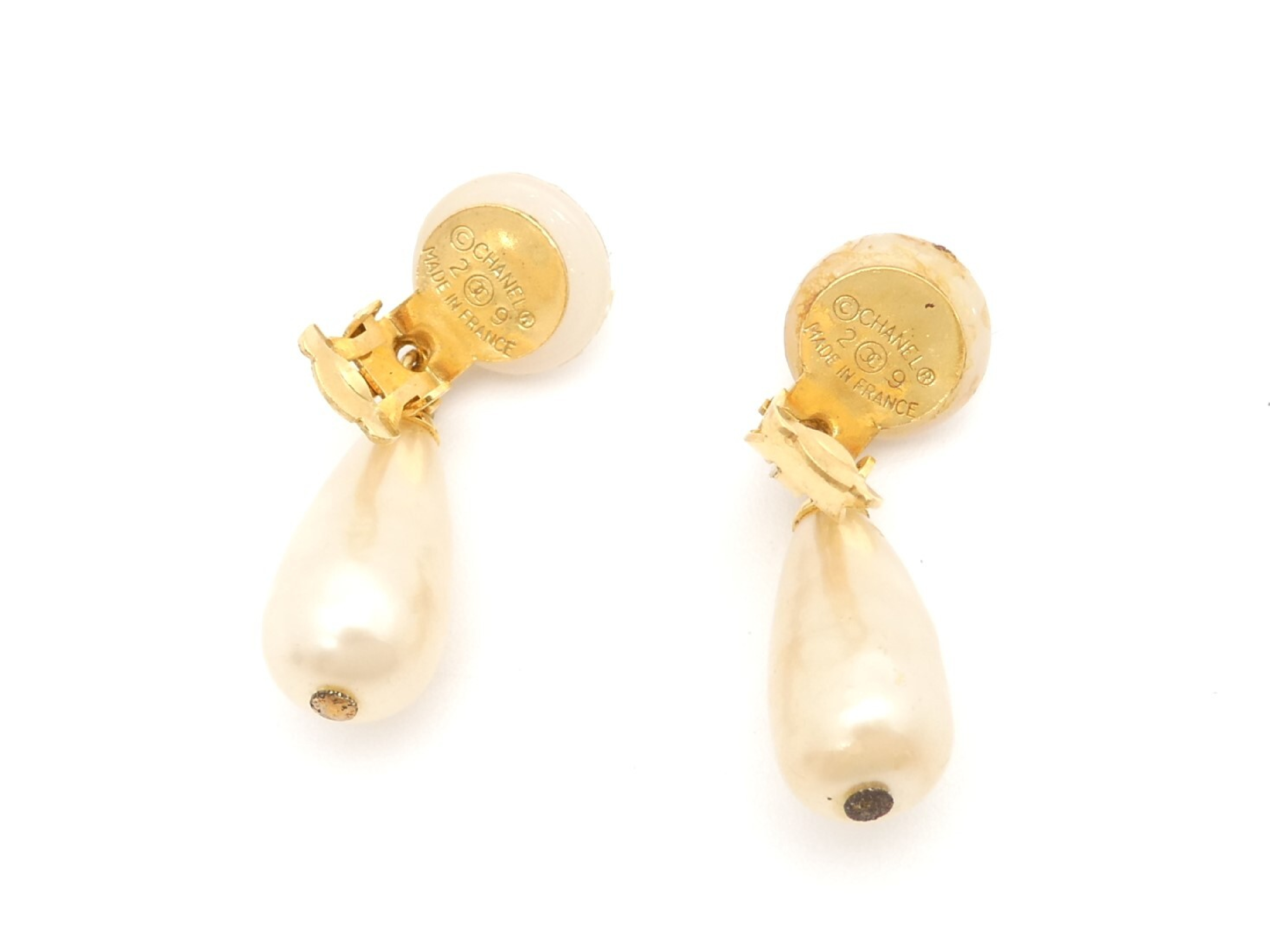 Coco Mark Pearl Swing Earrings — view 4