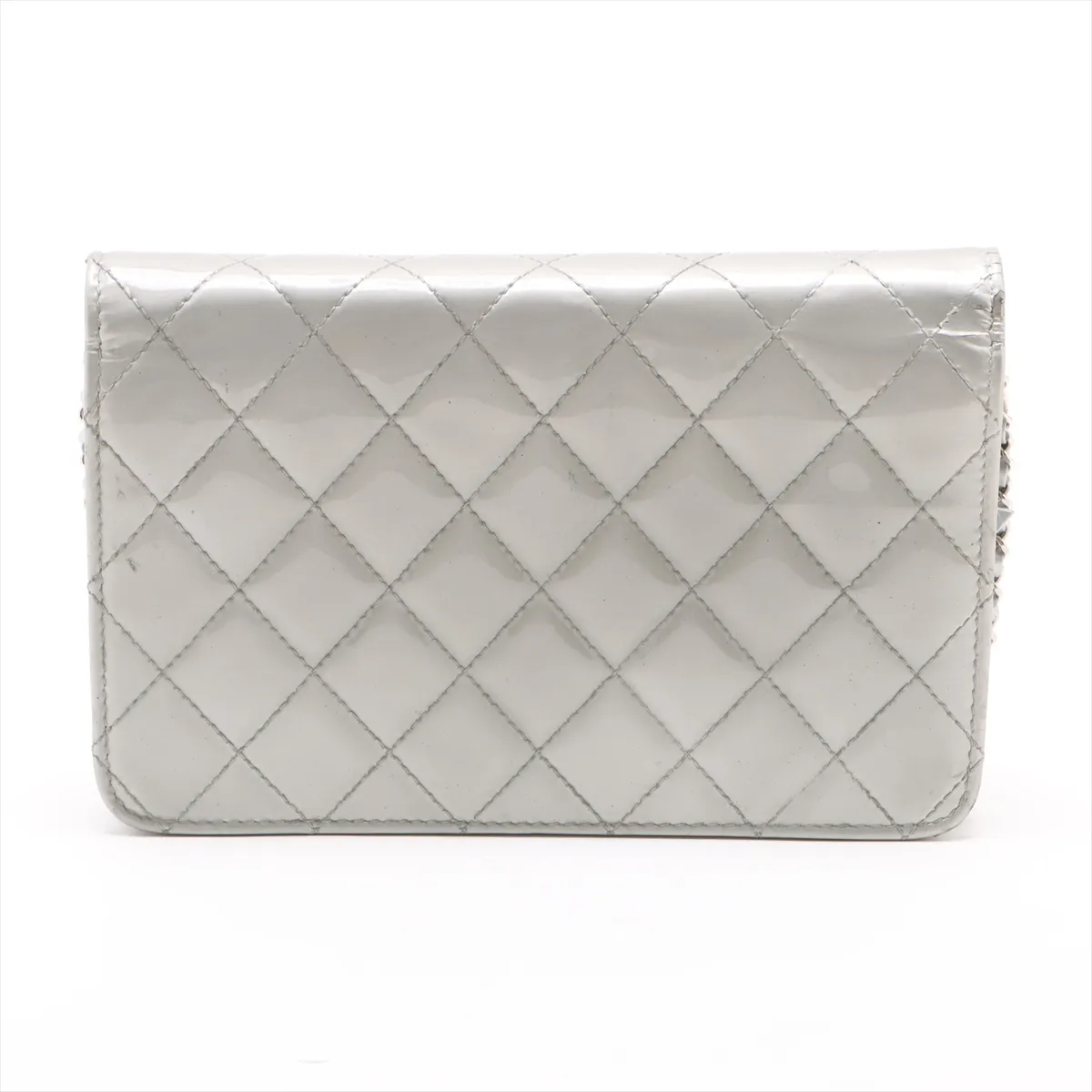 Matelasse patent leather chain wallet silver hardware 22094000 22nd series — view 2