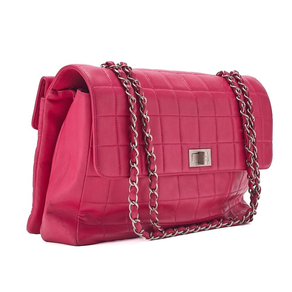 Lambskin Chocolate Bar 2.55 Lock Chain Shoulder Bag, Pink — view 3