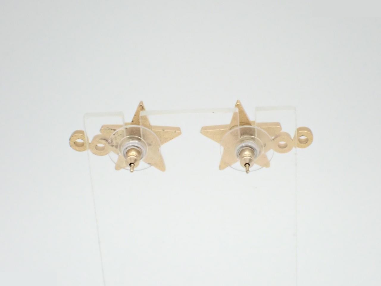 Earrings — view 2
