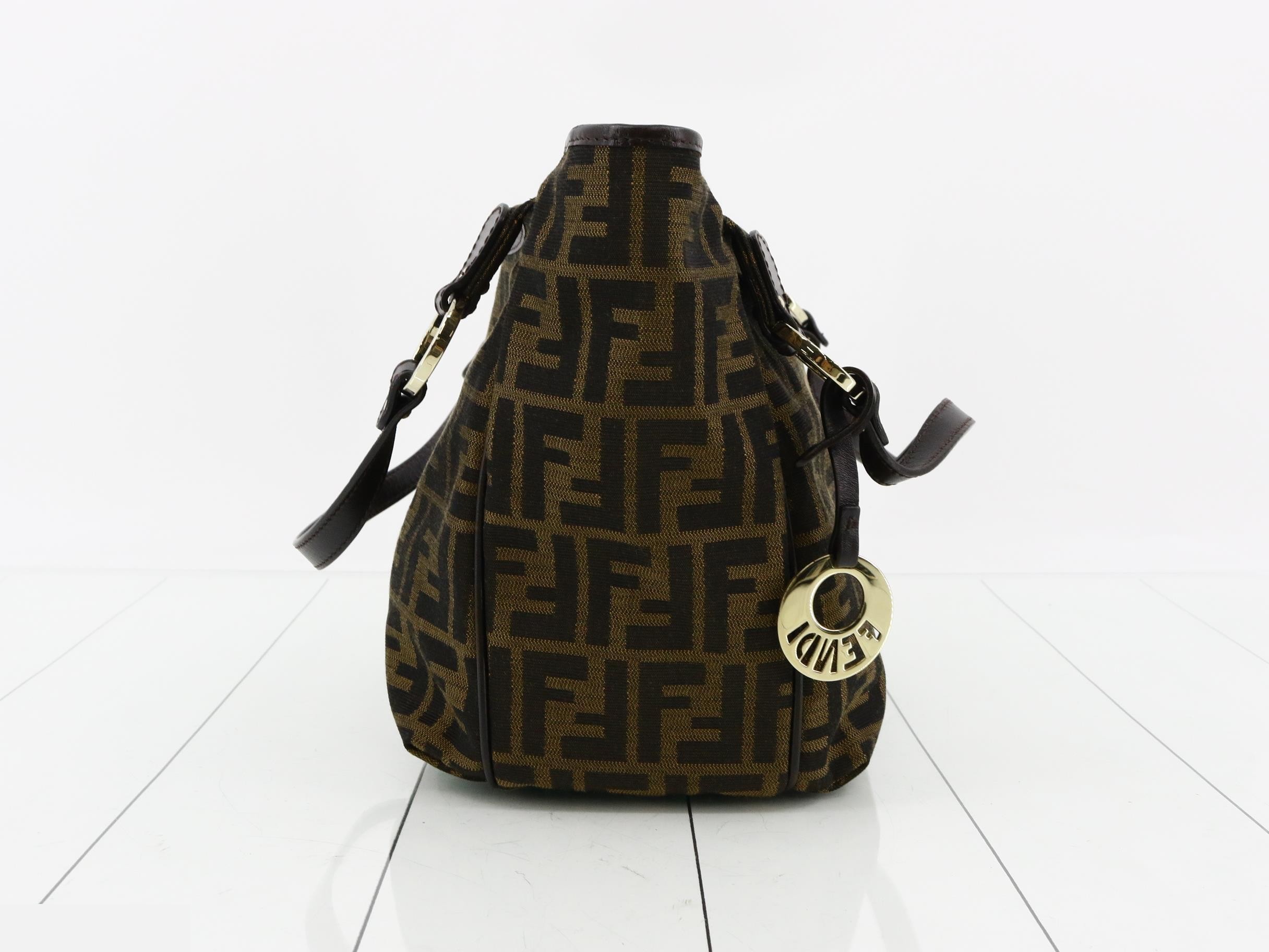 Logo charm Zucca (bag) - Shoulder bag — view 4