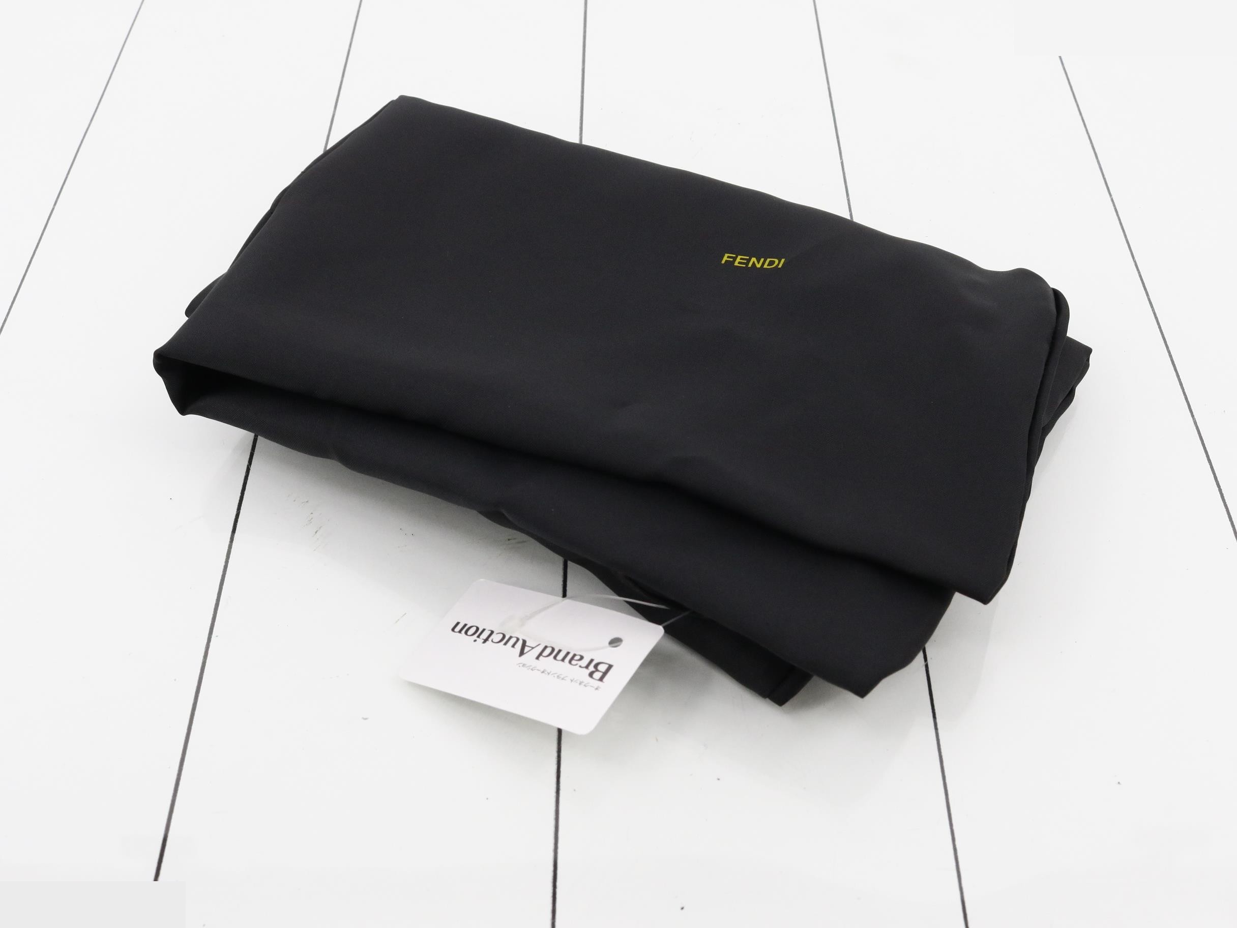 Logo charm Zucca (bag) - Shoulder bag — view 7