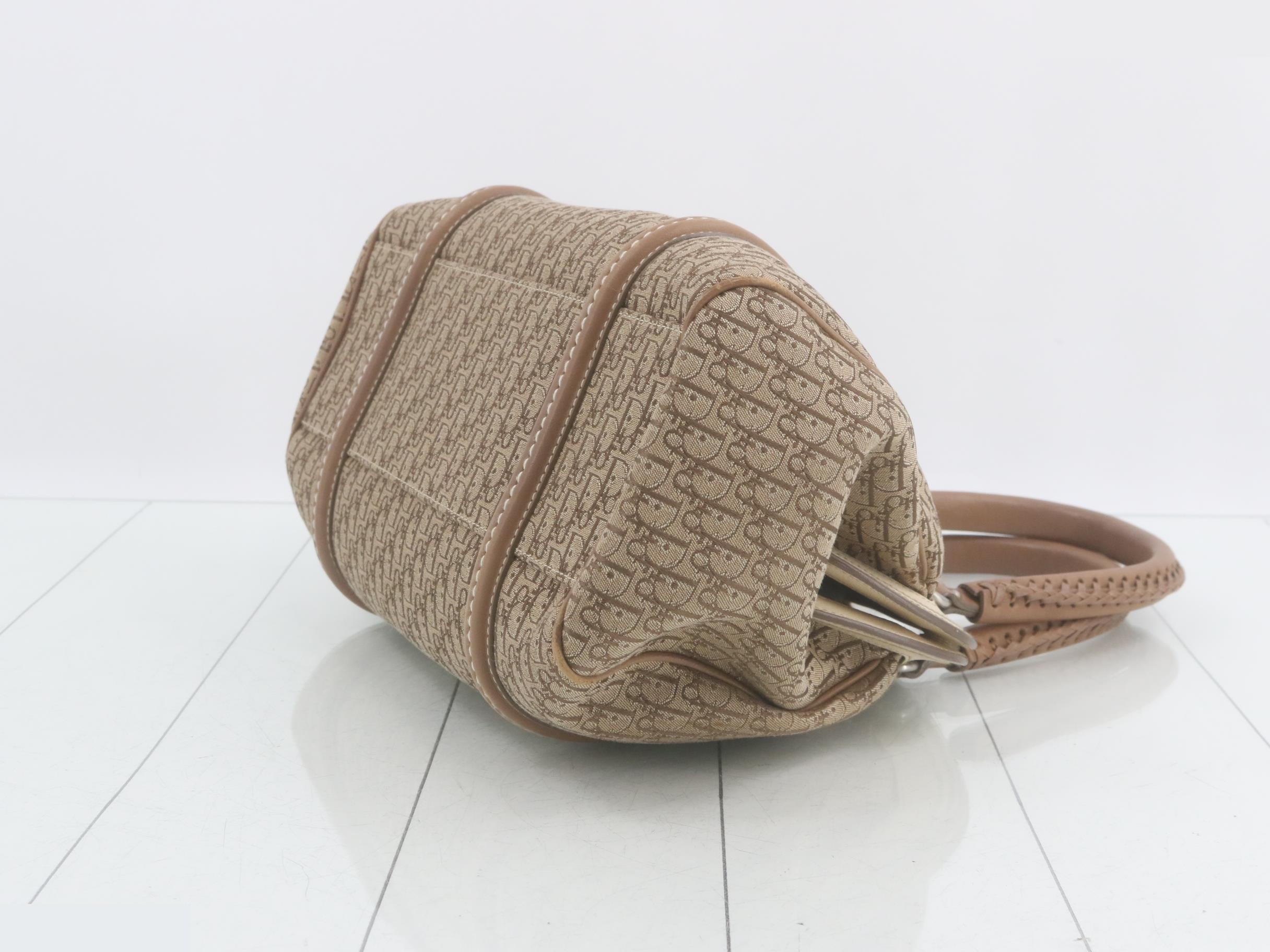 handbag — view 6