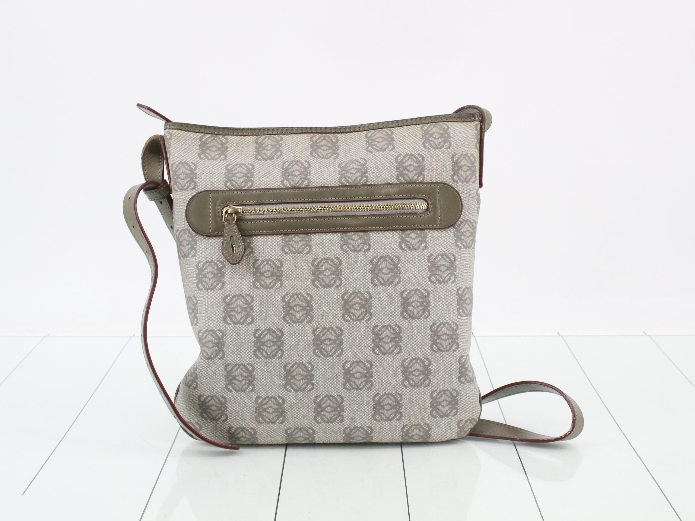 Others Line Bag