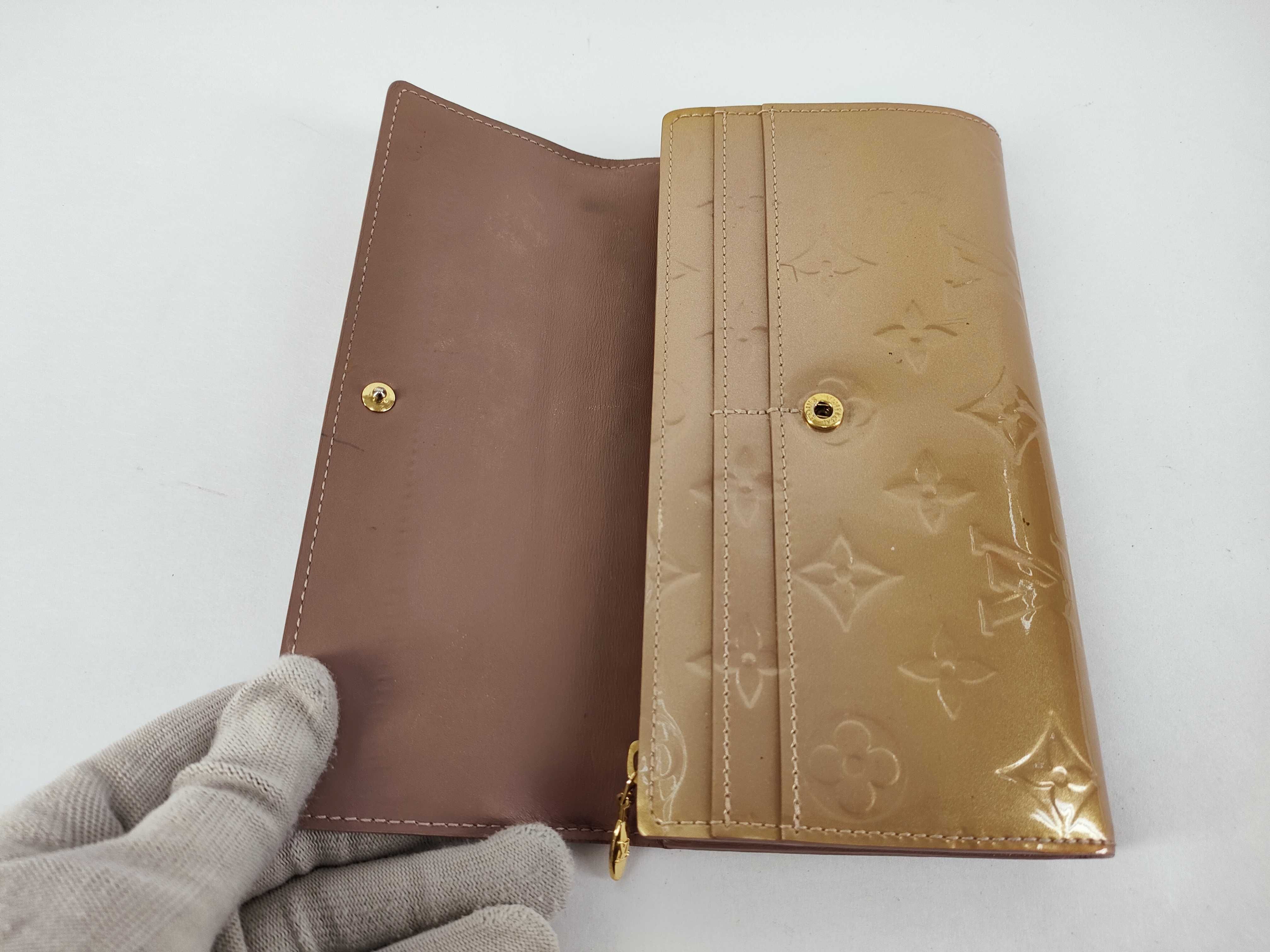 Vernis Vuitton Vernis Wallet Portefeuille Sarah M91522 Wallet — view 9