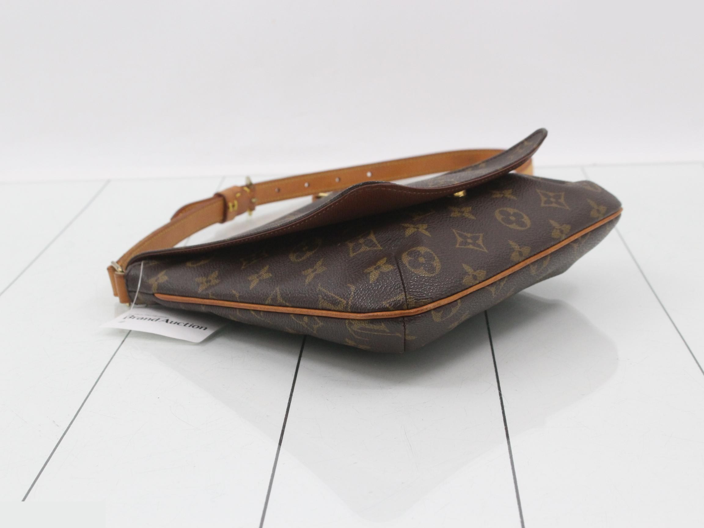 LV Monogram Musette Salsa Short — view 5