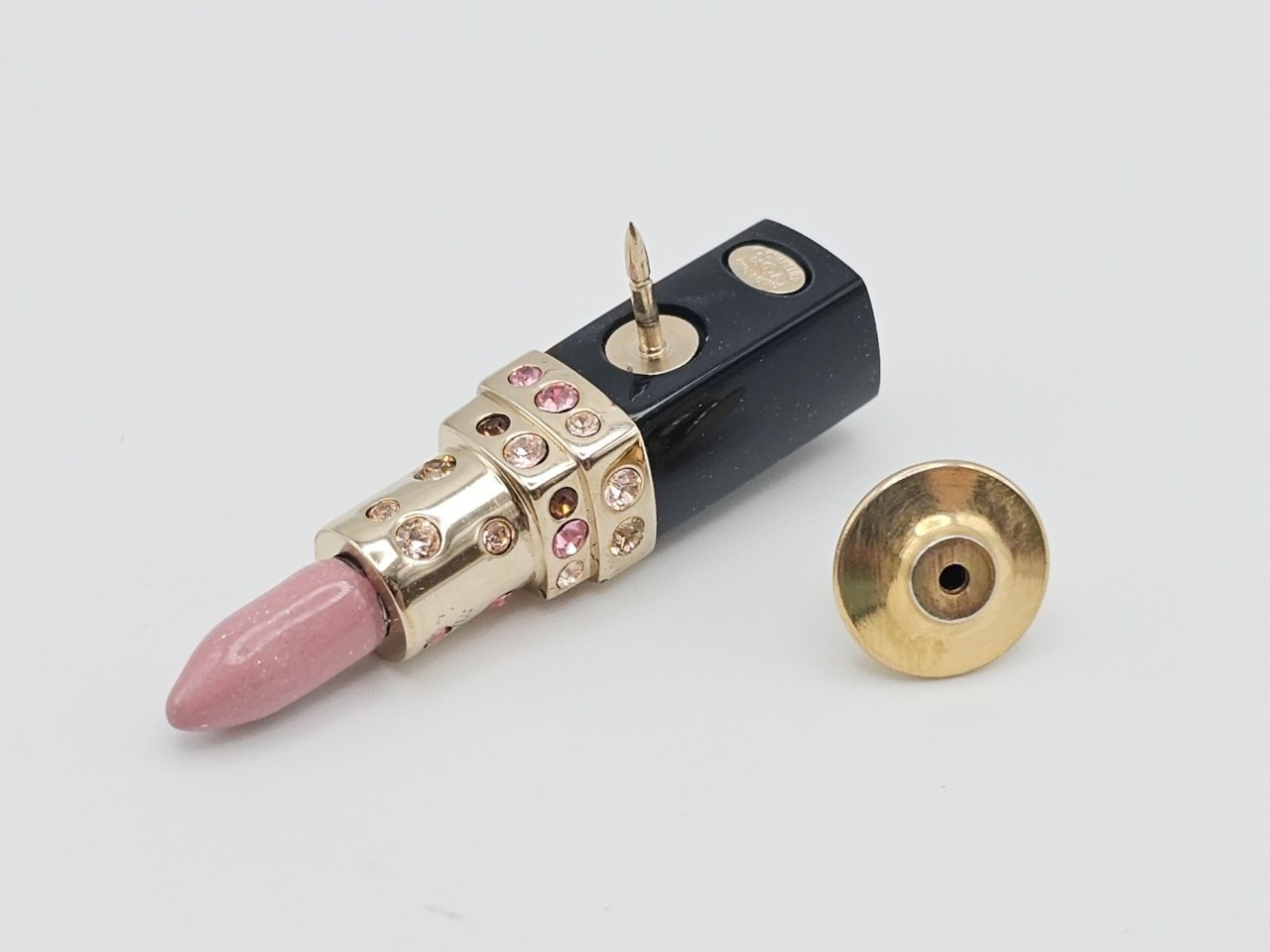 brooch — view 4