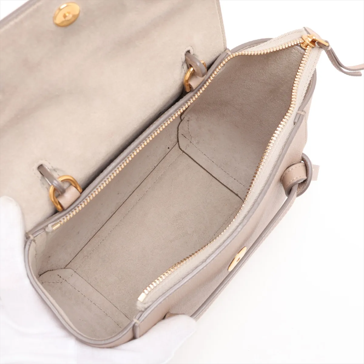 Belt Bag Nano Leather 2-Way Handbag Beige — view 8