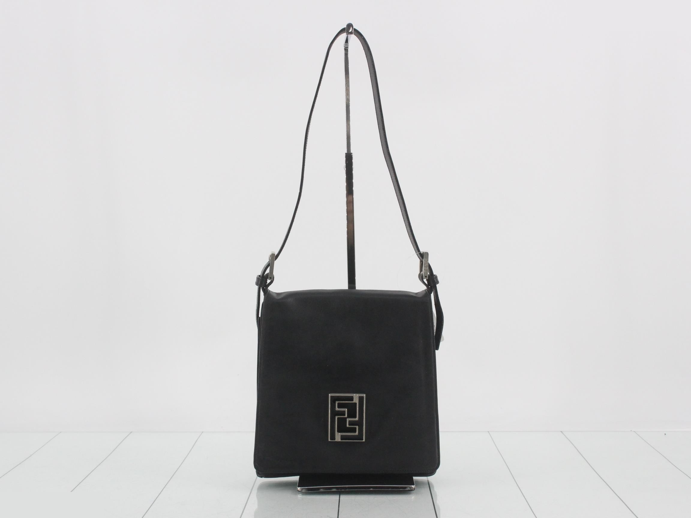 Other lines: Bags and shoulder bags