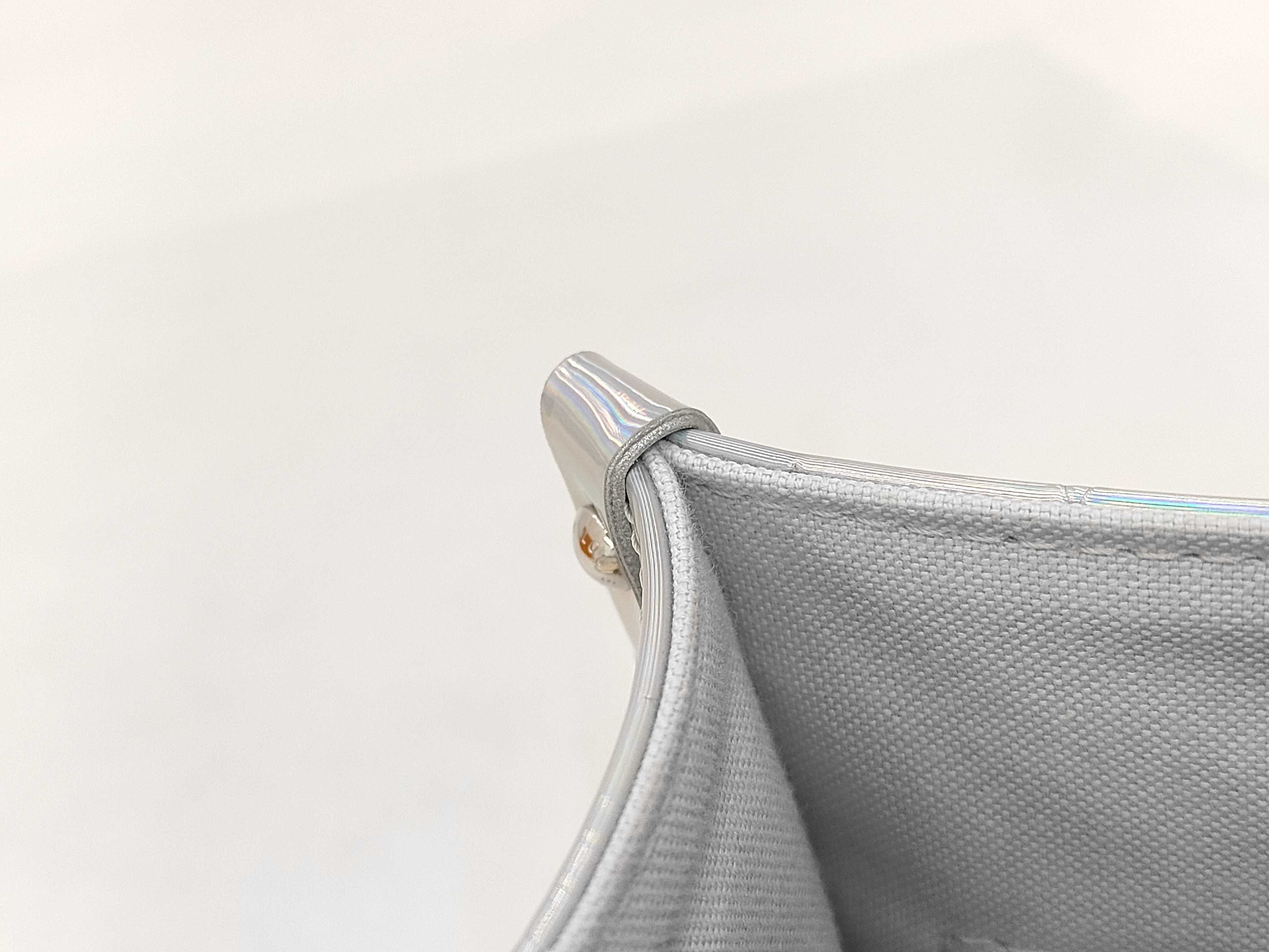 M3A320 OnTheGo PM Handbag — view 11