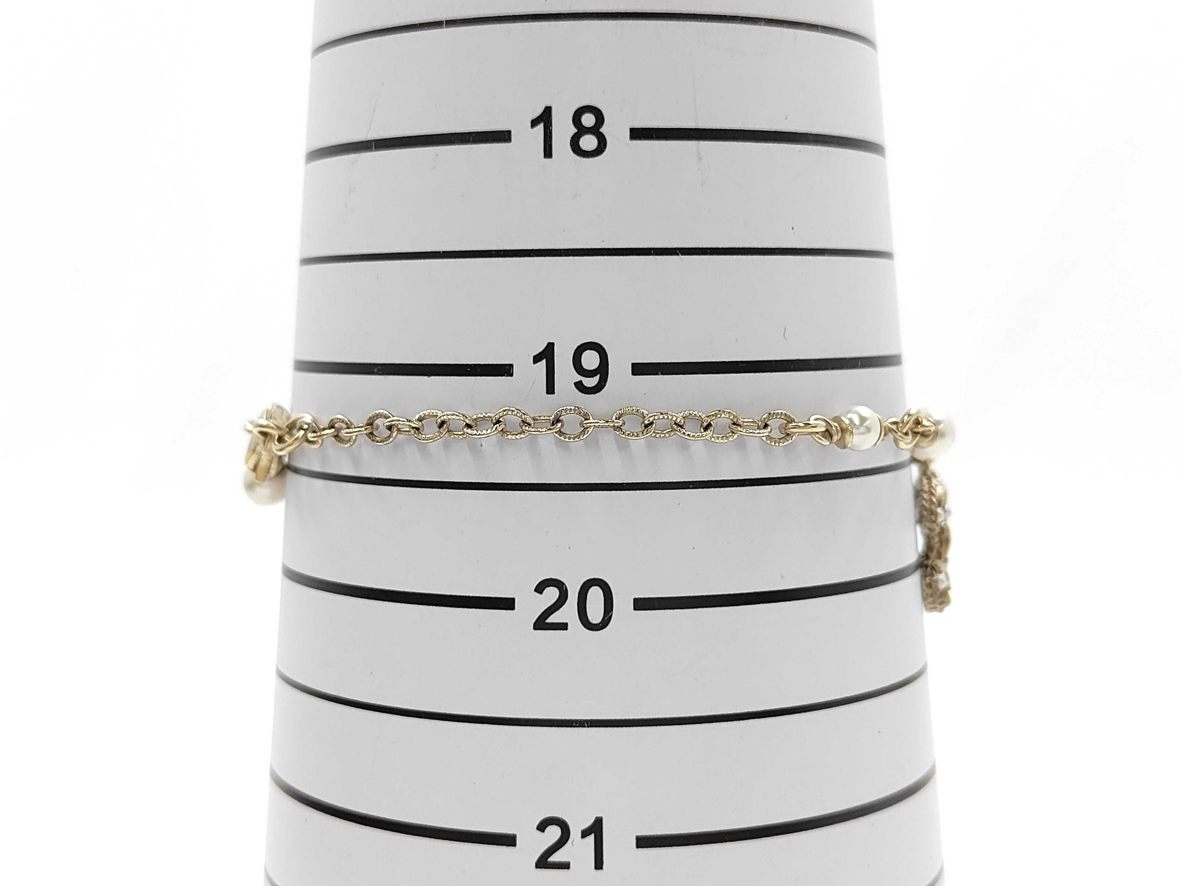 Chain Bracelet Coco Faux Pearl Bracelet/Bangle — view 6