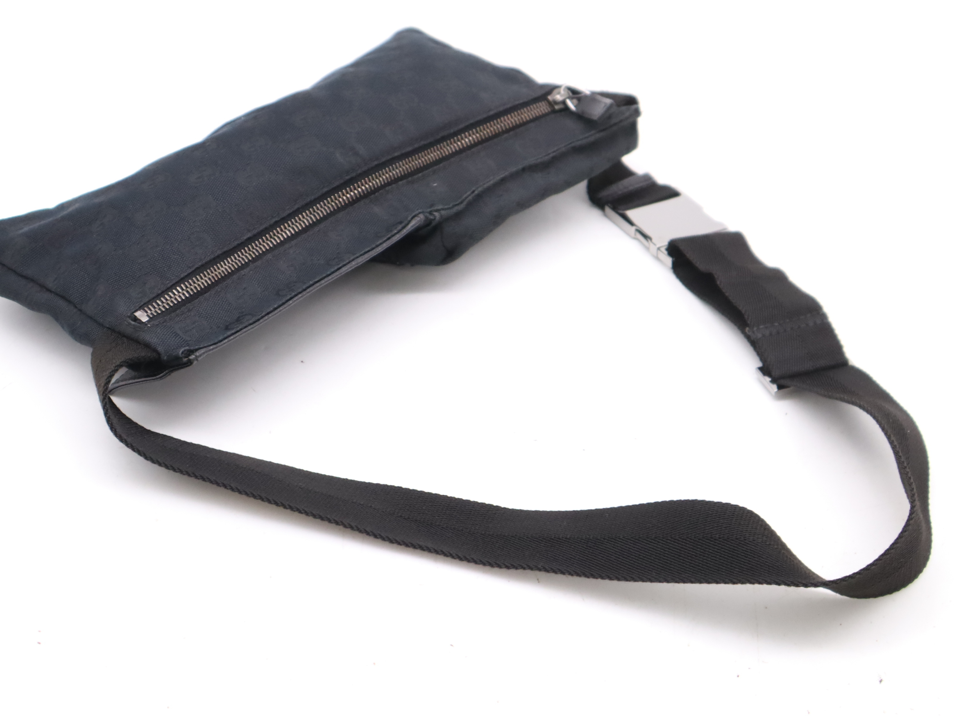 28566 canvas x leather GG canvas waist bag black SV metal fittings storage bag included waist bag — view 6