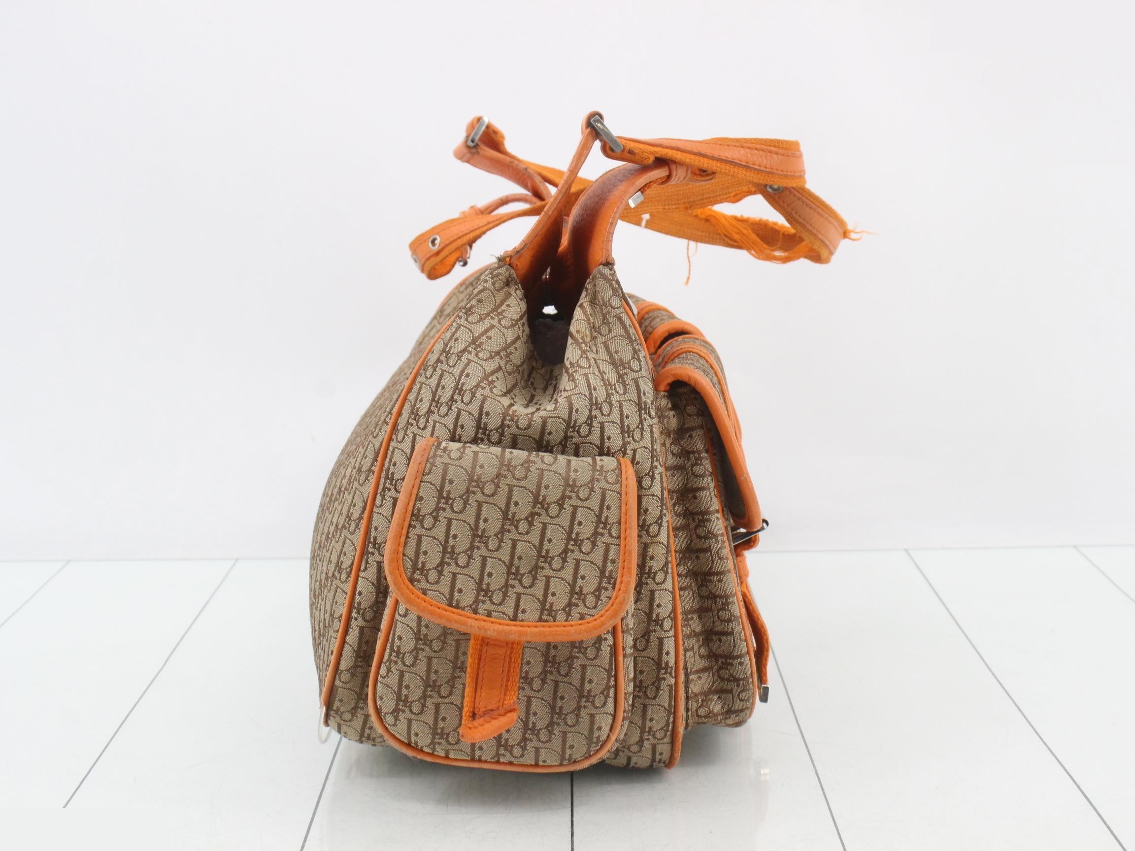handbag — view 4