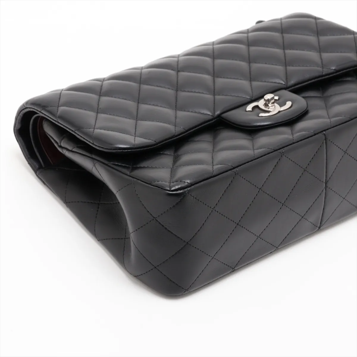 [Individually packaged] Chanel Large Matelassé 30 Lambskin Double Flap Double Chain Bag, Black with Silver Hardware, 14563235, Serial Number 14, A58600 — view 4