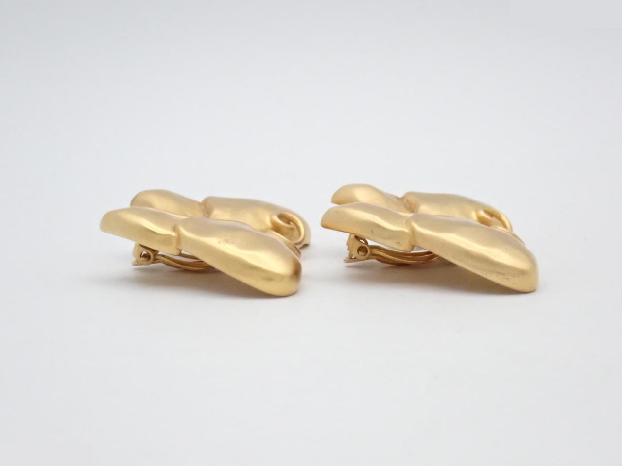 Other lines: Precious metals and earrings — view 3
