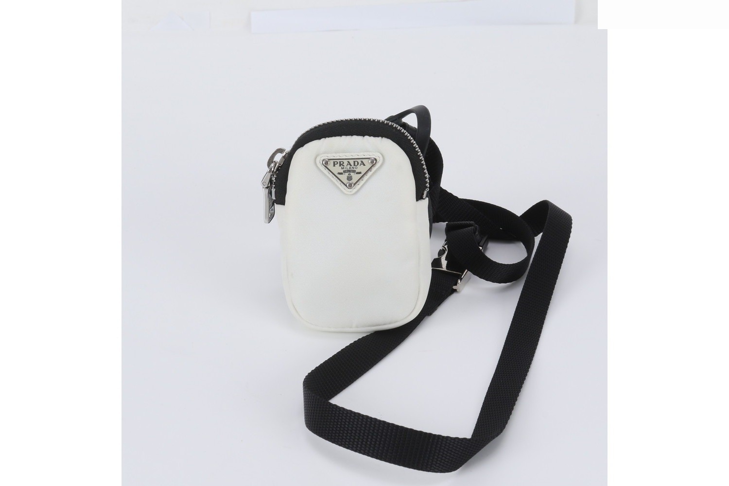 Smartphone case, pouch, with shoulder strap, triangle logo.