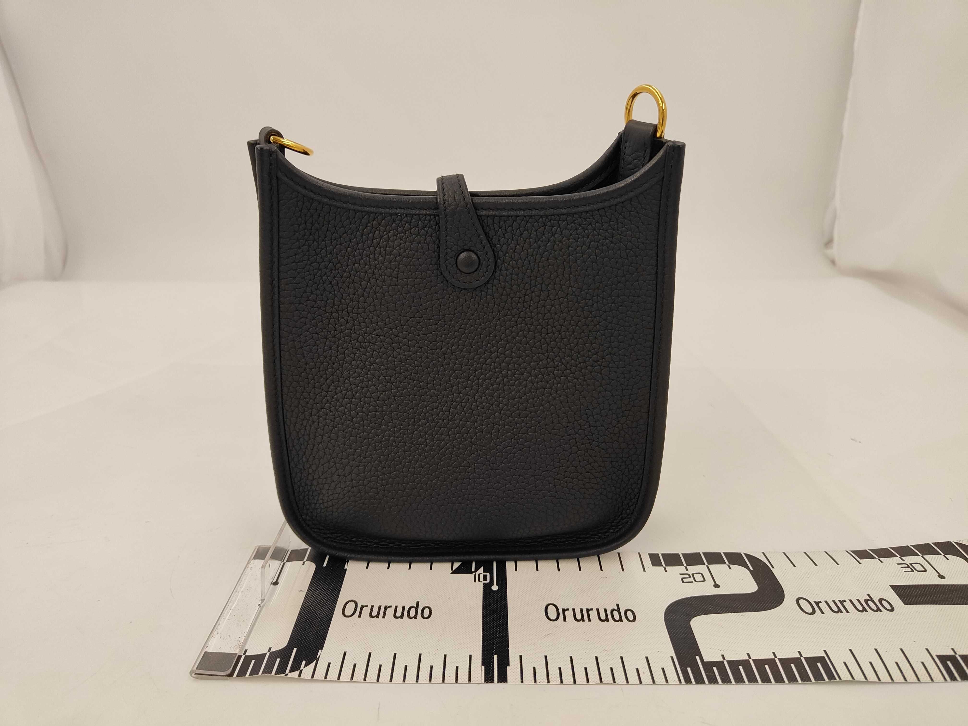 Evelyne 16 TPM Amazon Shoulder Bag — view 2