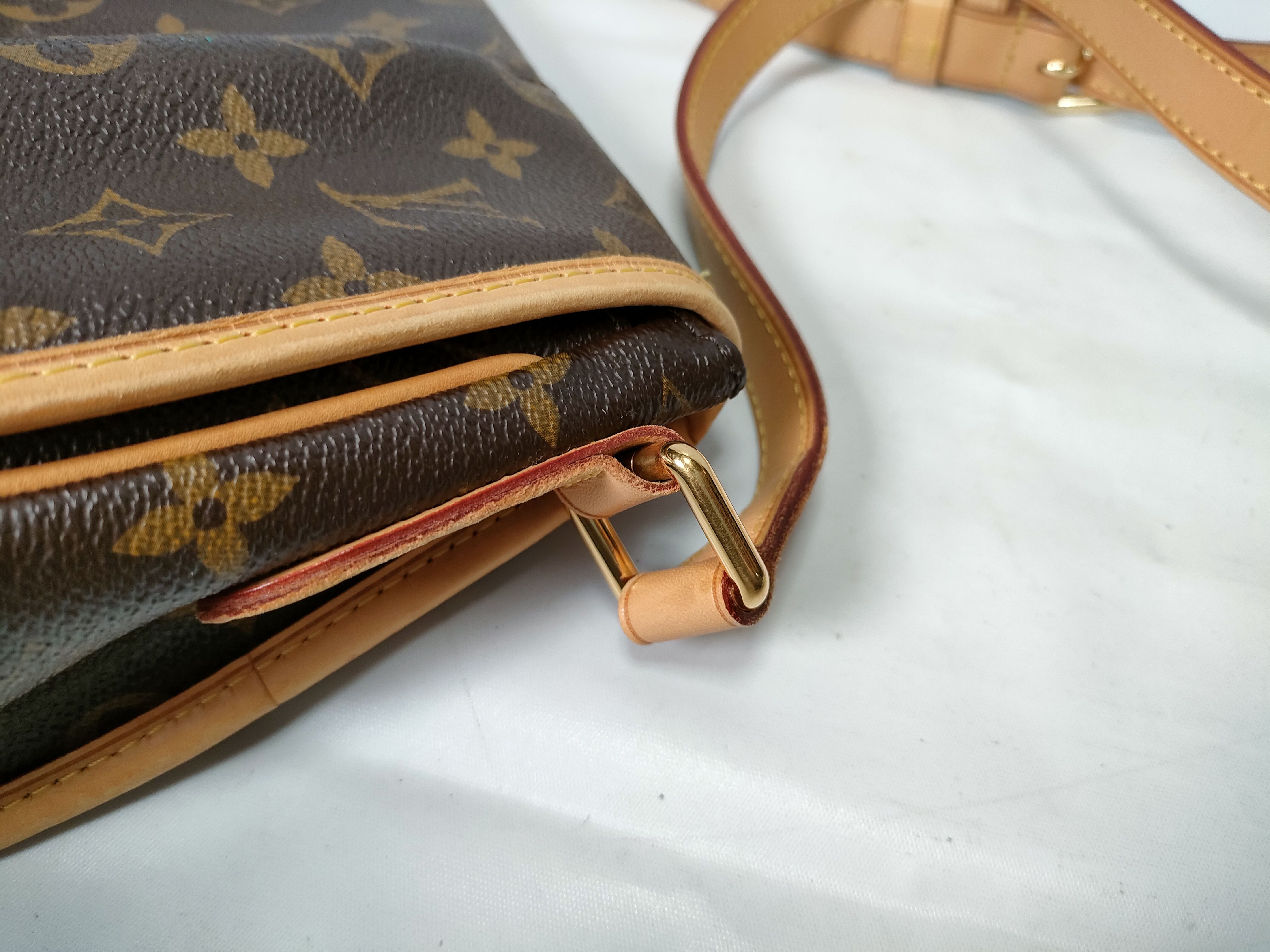 Monogram M40474 Menilmontant PM Shoulder Bag — view 5