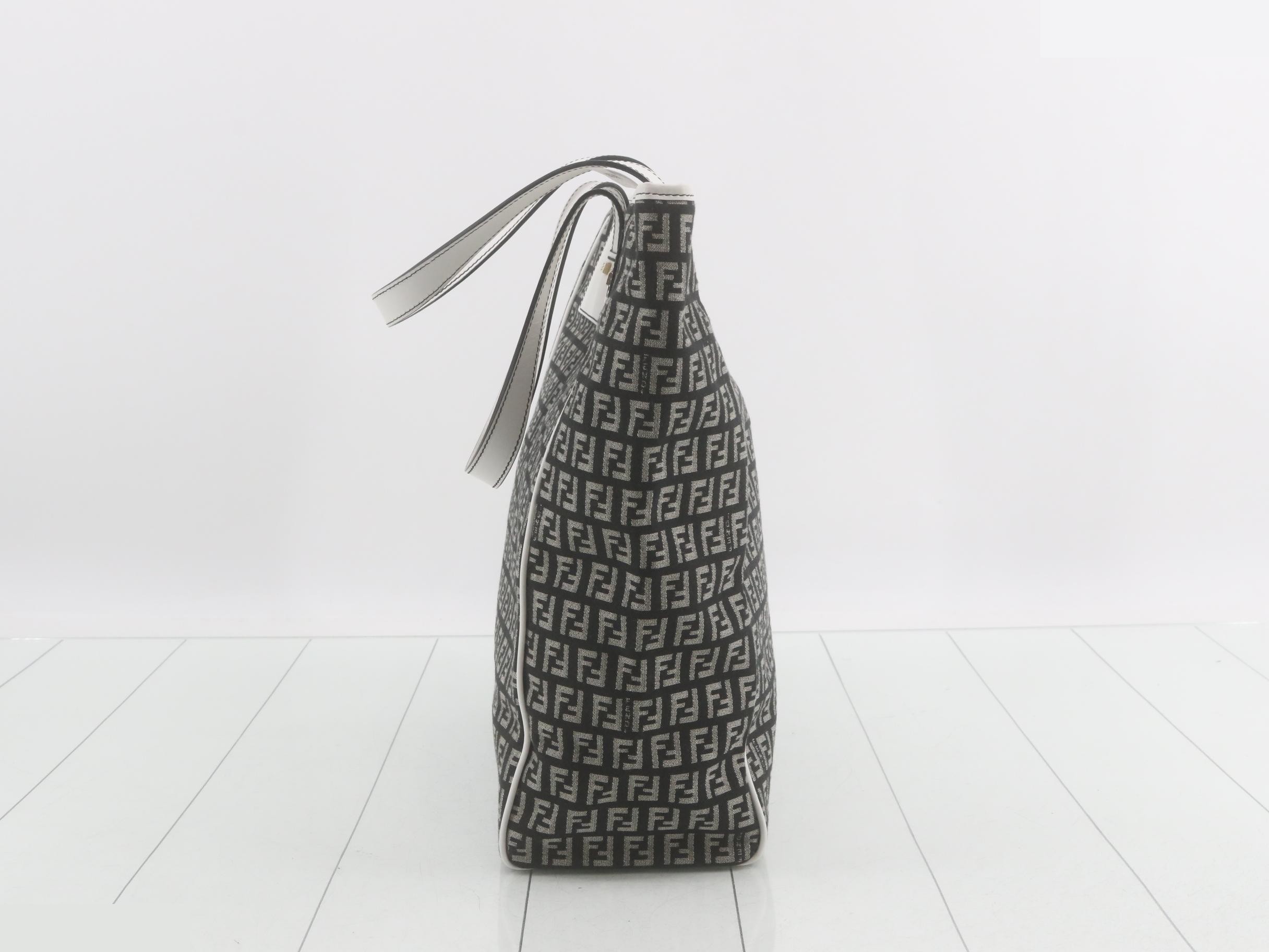 Zucchino (Bag) - Tote Bag - Mamma Bucket — view 3