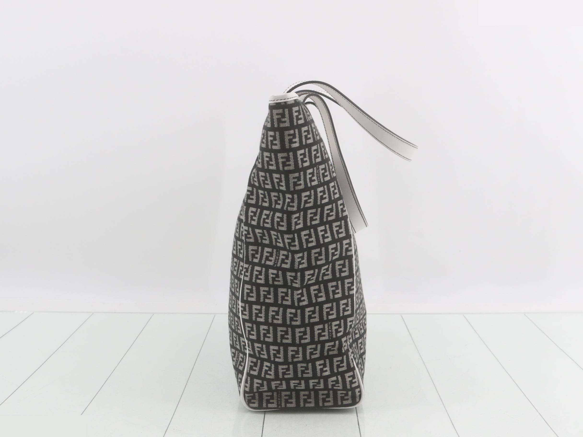 Zucchino (Bag) - Tote Bag - Mamma Bucket — view 4