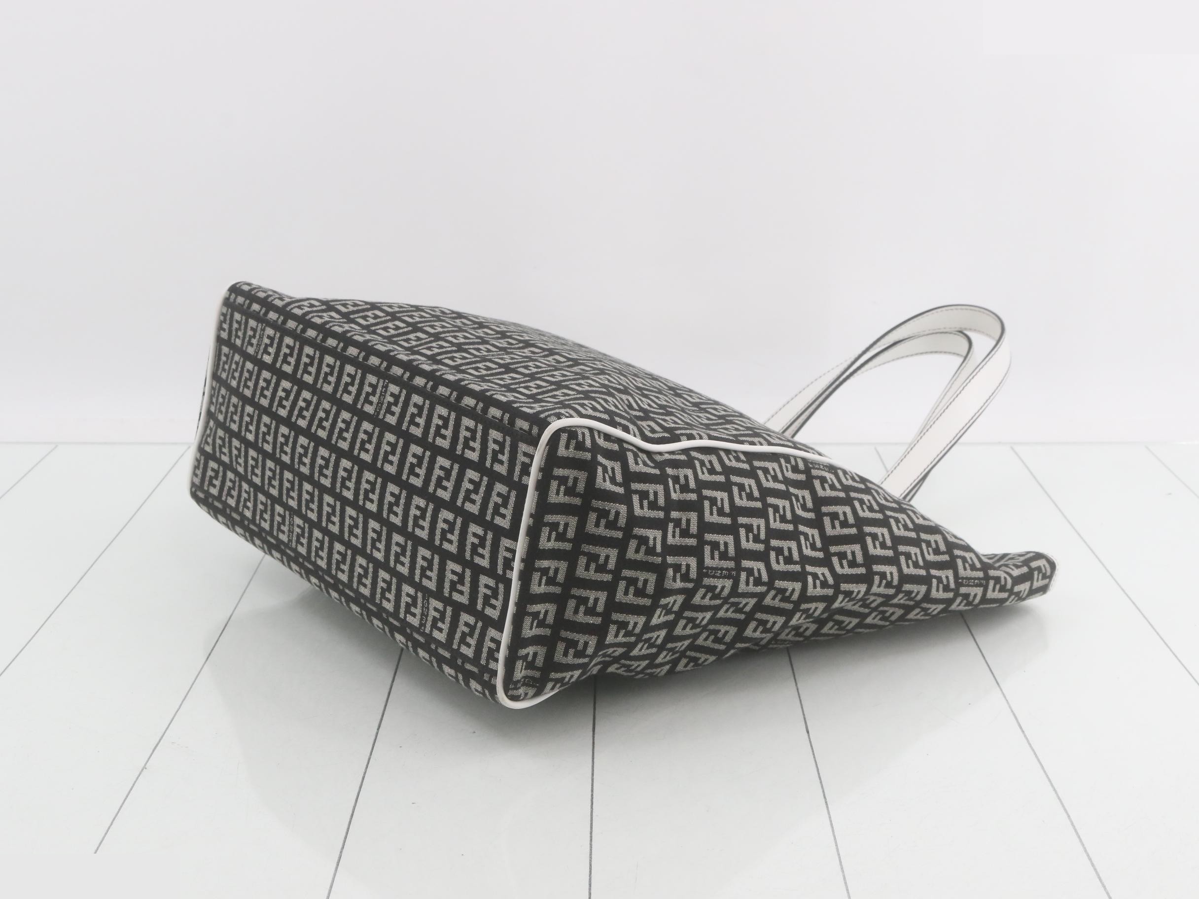 Zucchino (Bag) - Tote Bag - Mamma Bucket — view 6