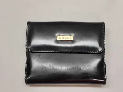 enamel wallet