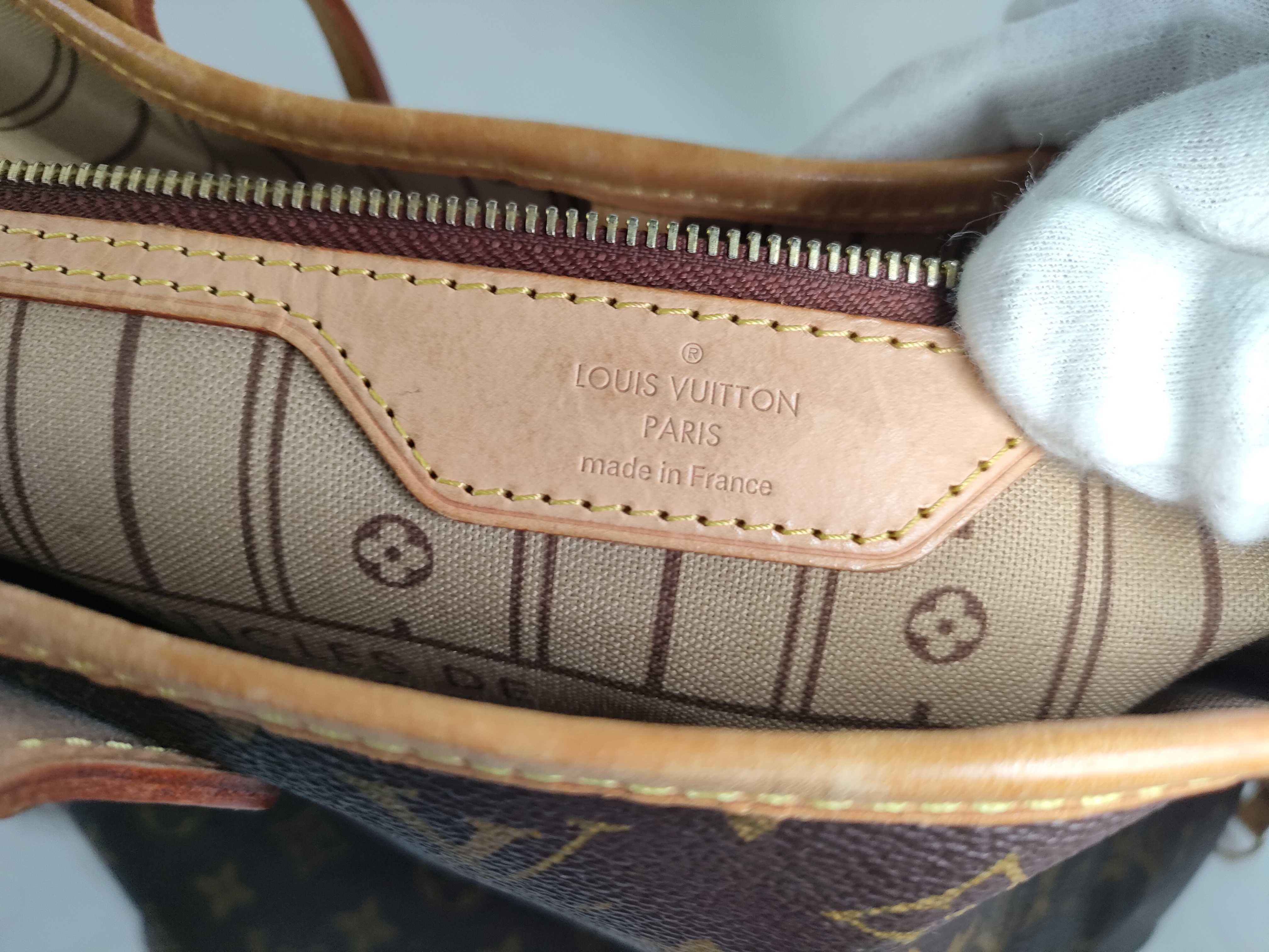 Monogram Neverfull MM Tote Bag — view 12