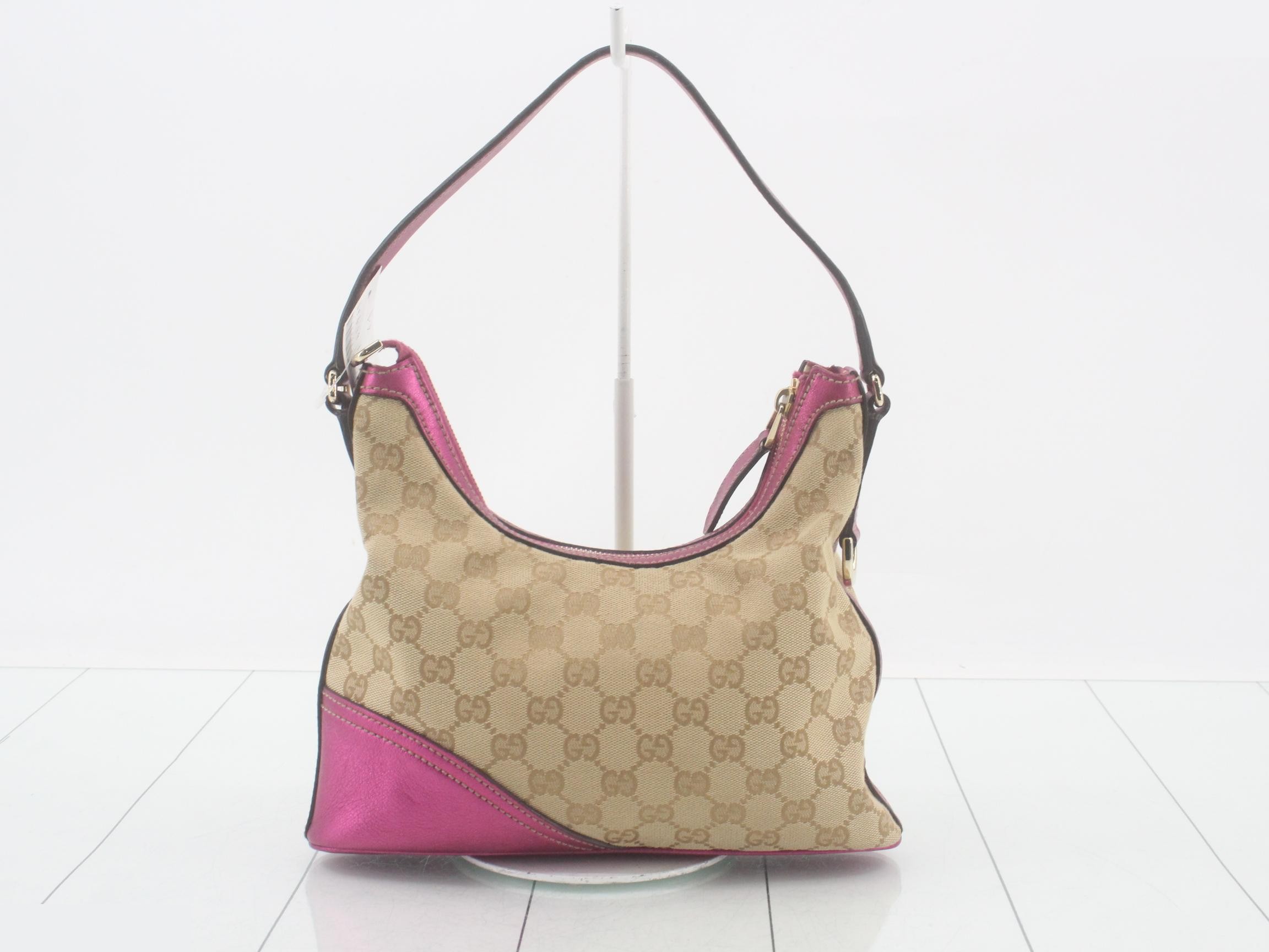 GG Canvas New Brit Abbey Shoulder Bag — view 2