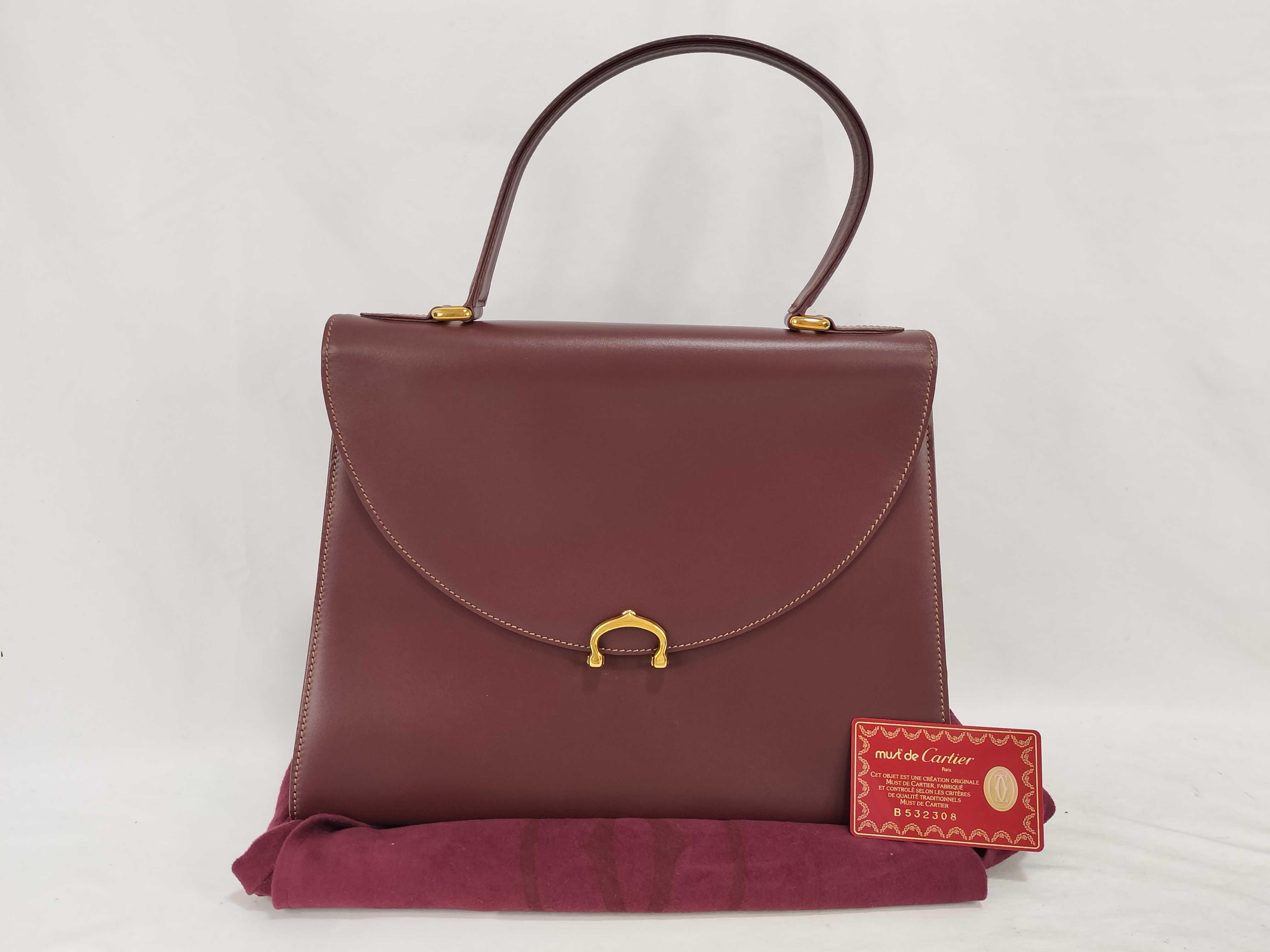 Must / Handbag / Leather Handbag