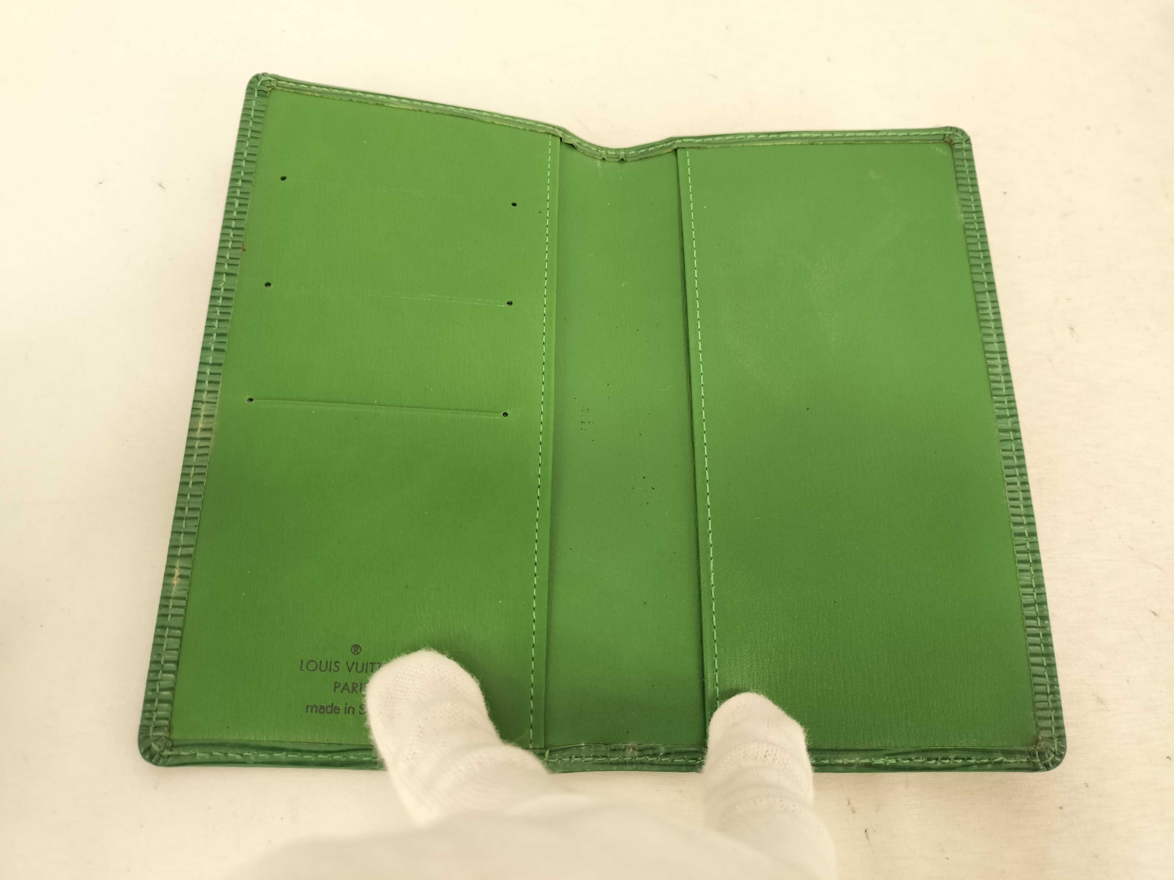 Epi / Taiga / CA0946 / Long Wallet / Leather Wallet — view 8