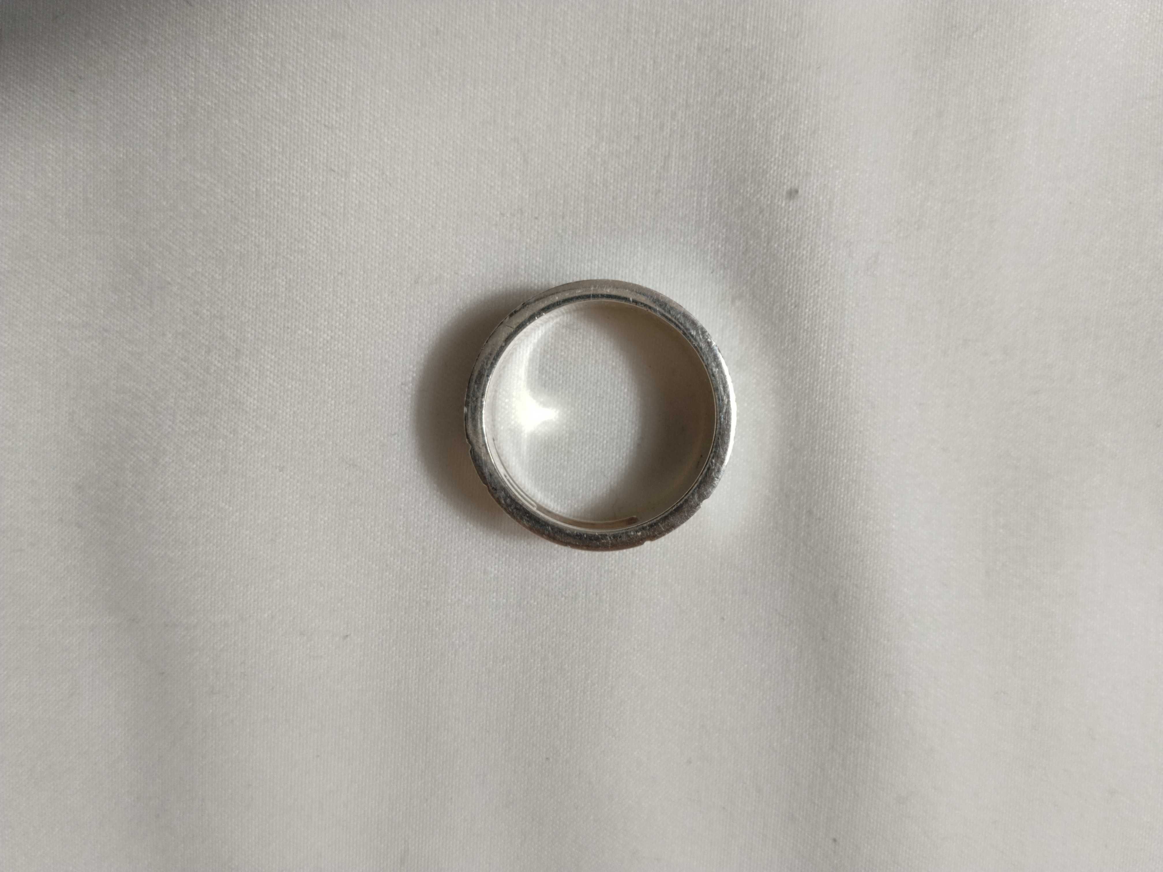 Ring 21 Branded G Ring — view 7