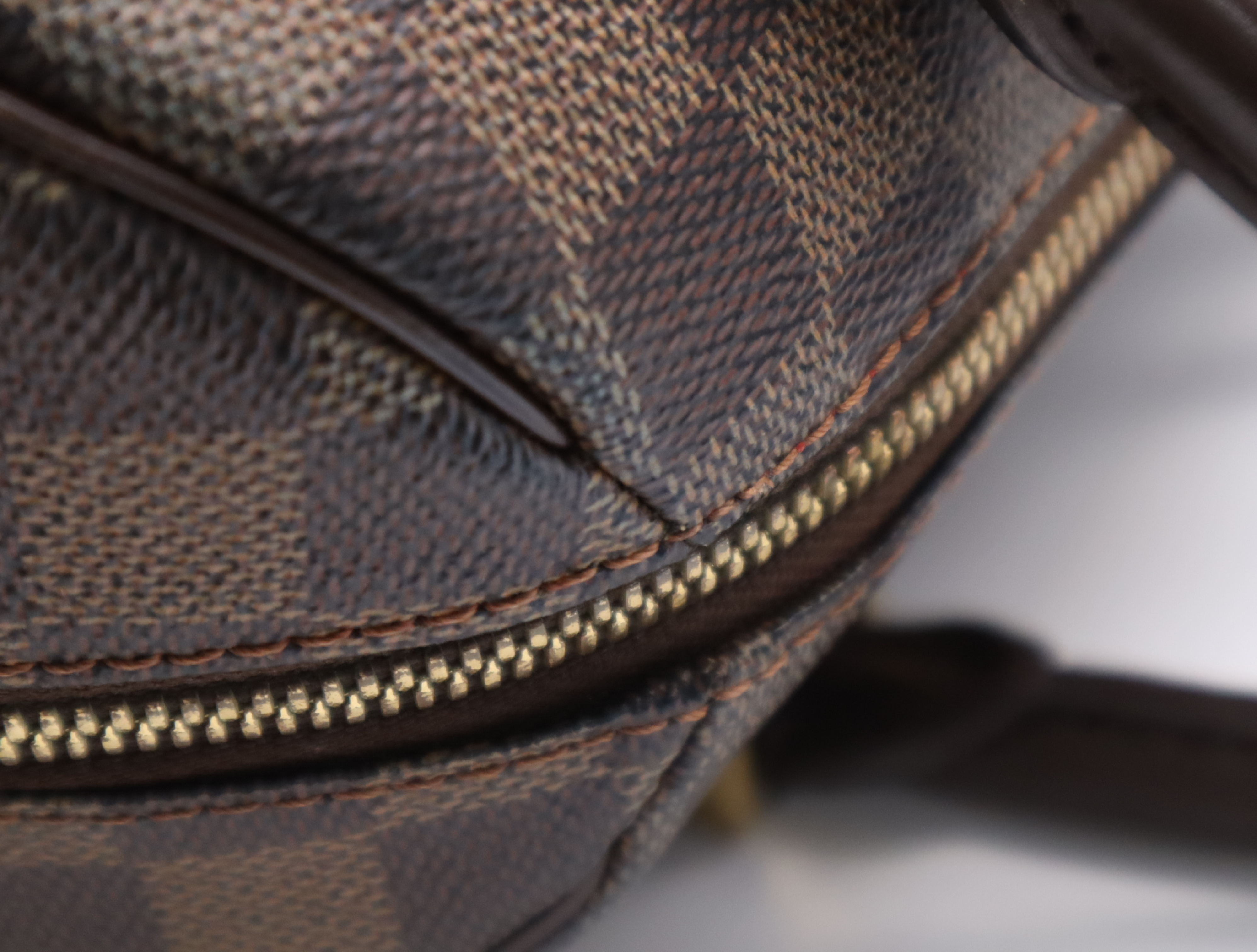 N41434 Damier Bella MM Handbag — view 8