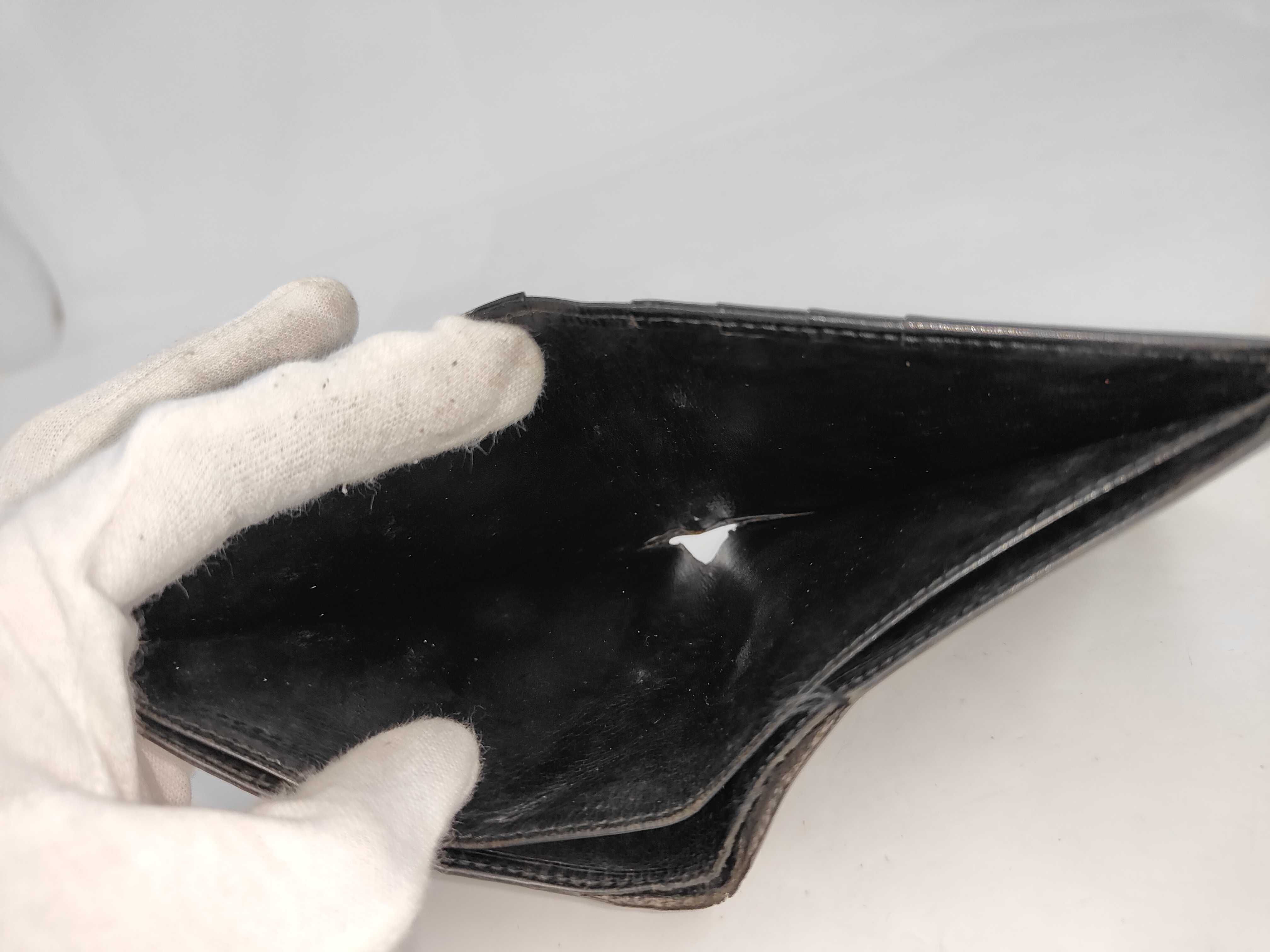 wallet — view 9