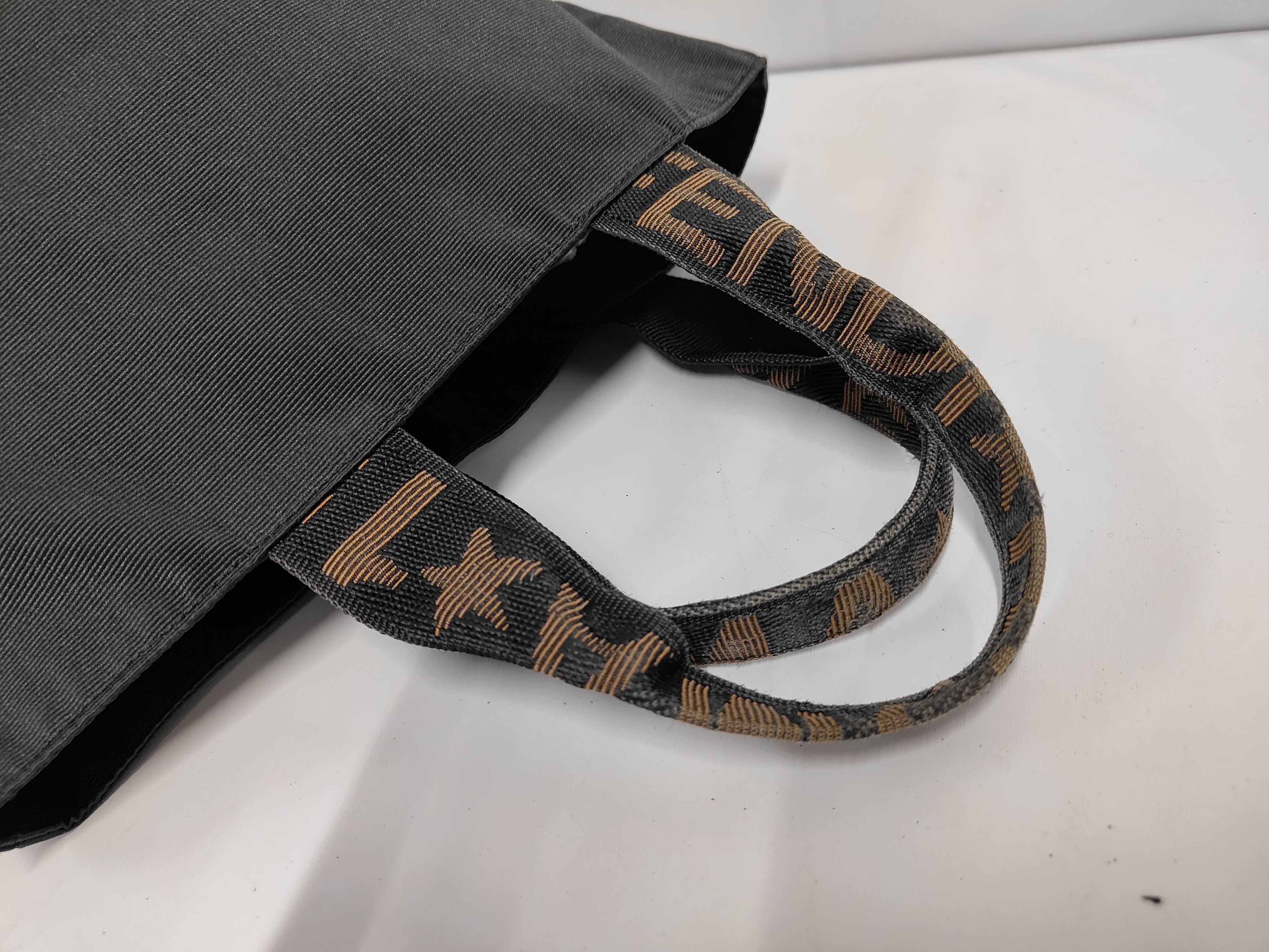 handbag — view 5