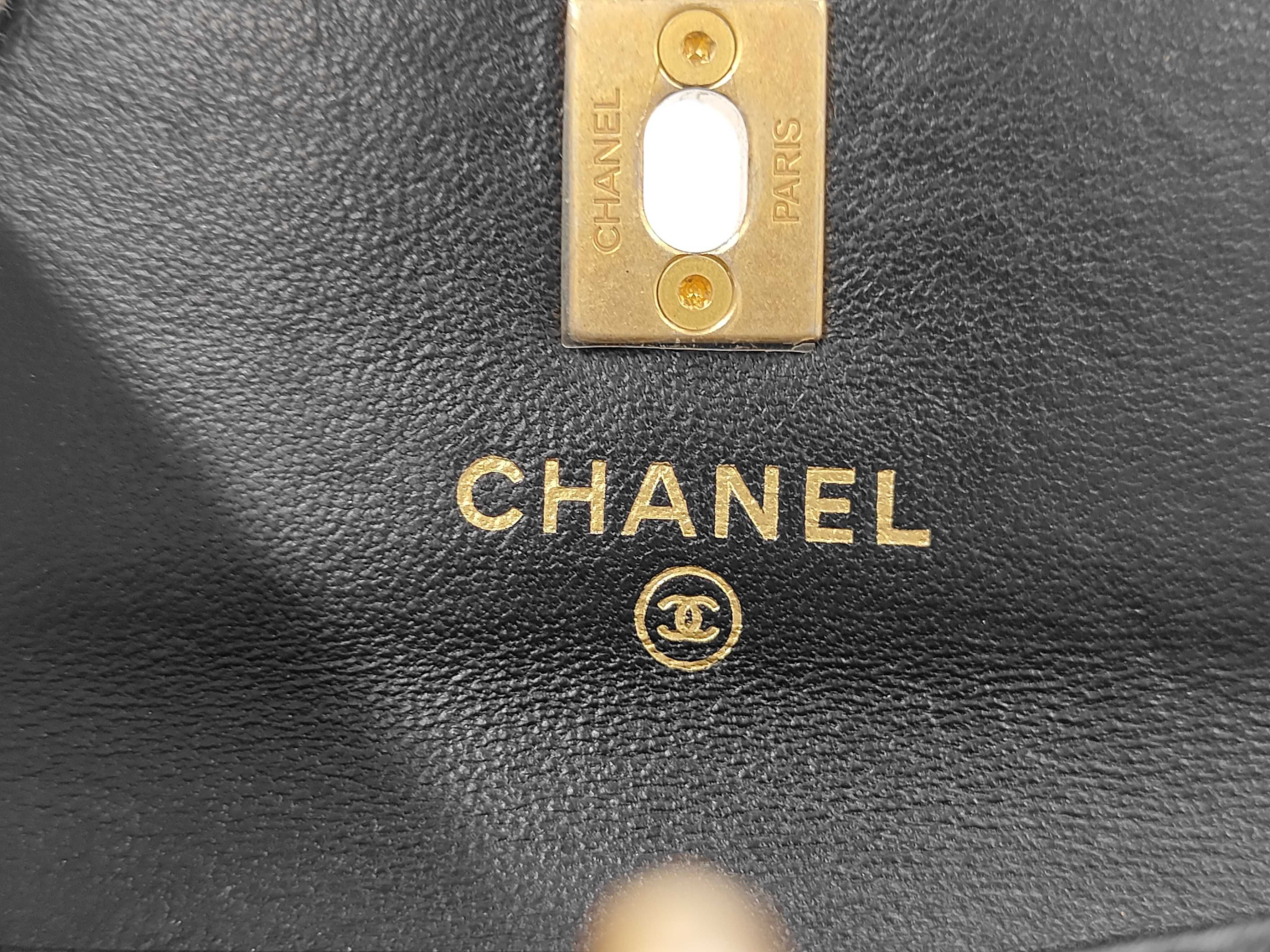 Chain Wallet — view 7