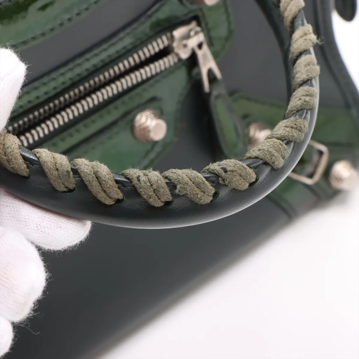 Giant Mini City Leather x Patent Leather 2WAY Handbag Green 309544 with Mirror — view 14
