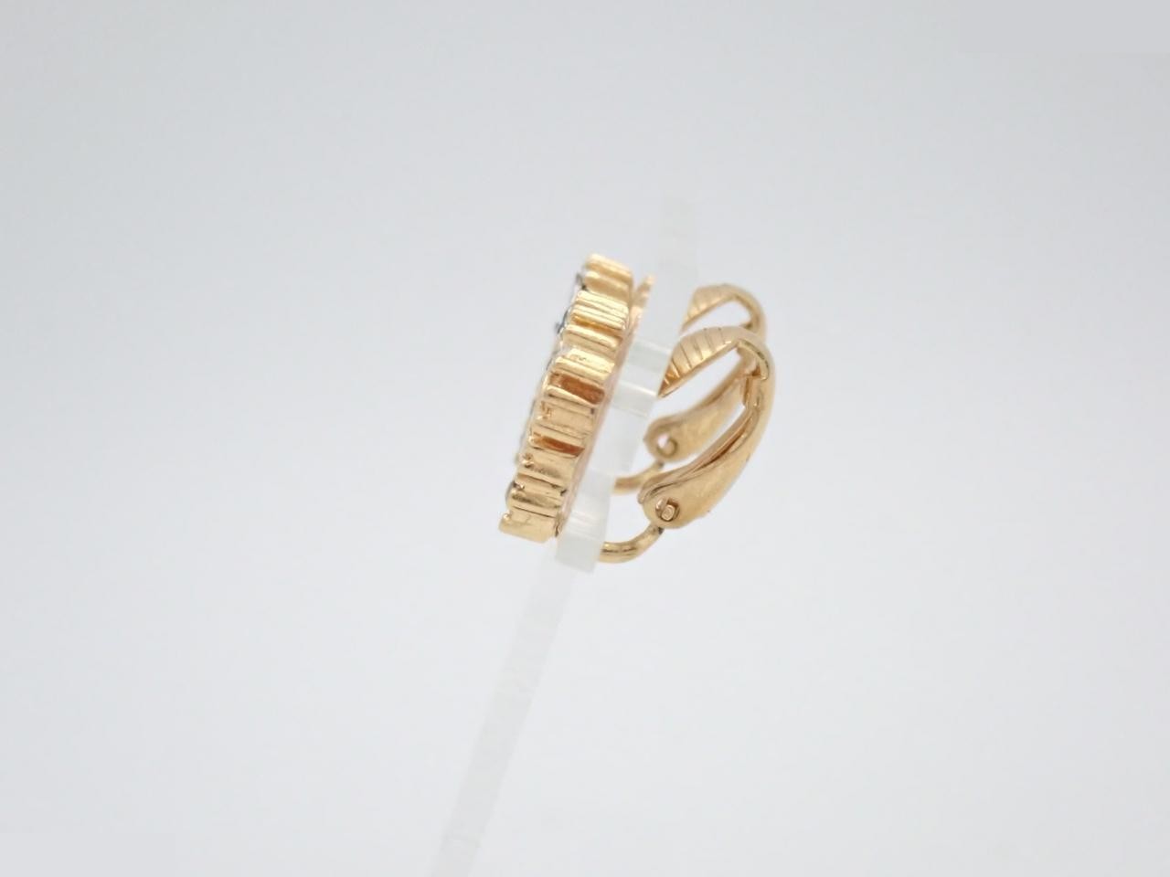 Earrings — view 3