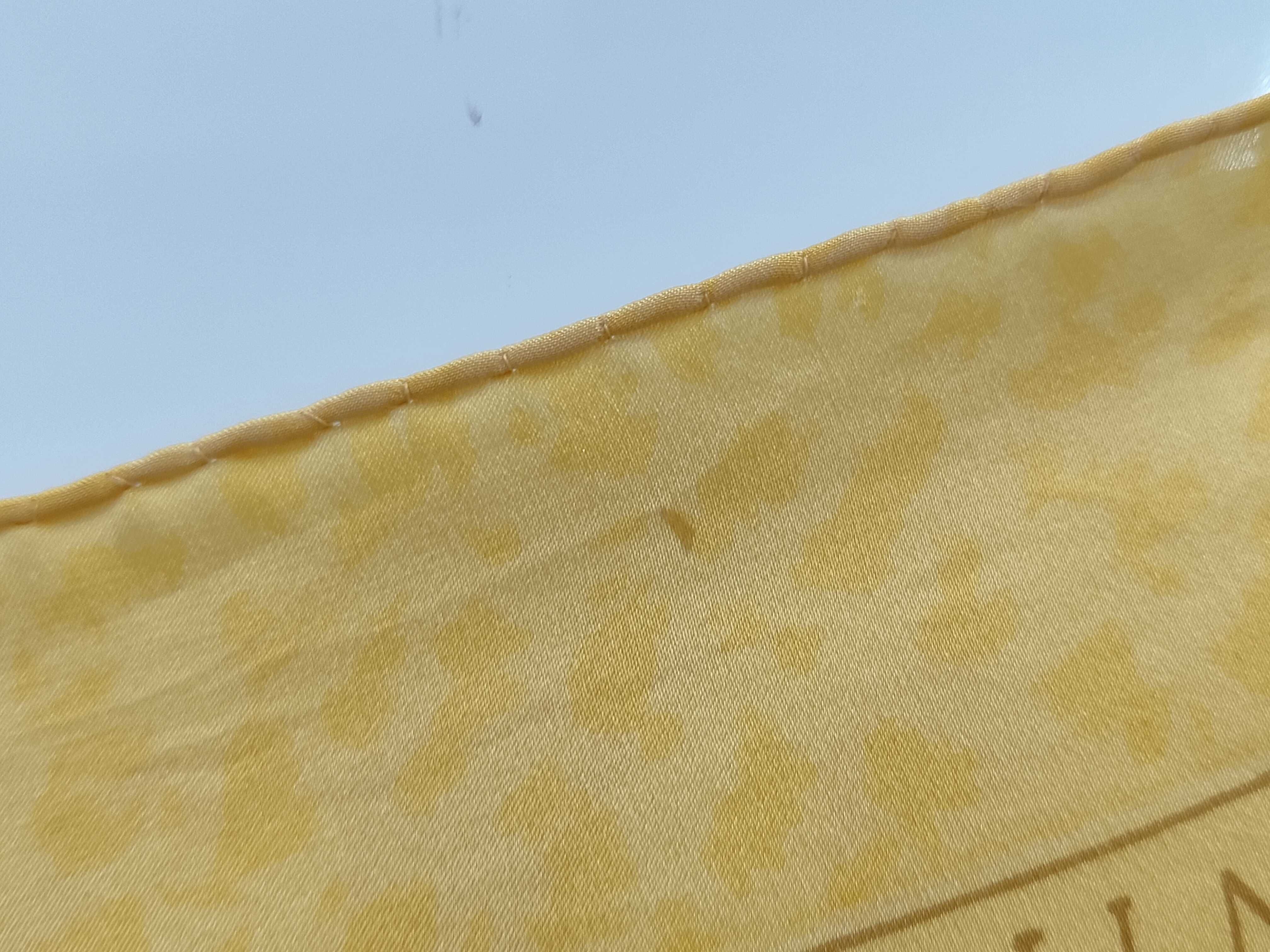 scarves and other accessories — view 7