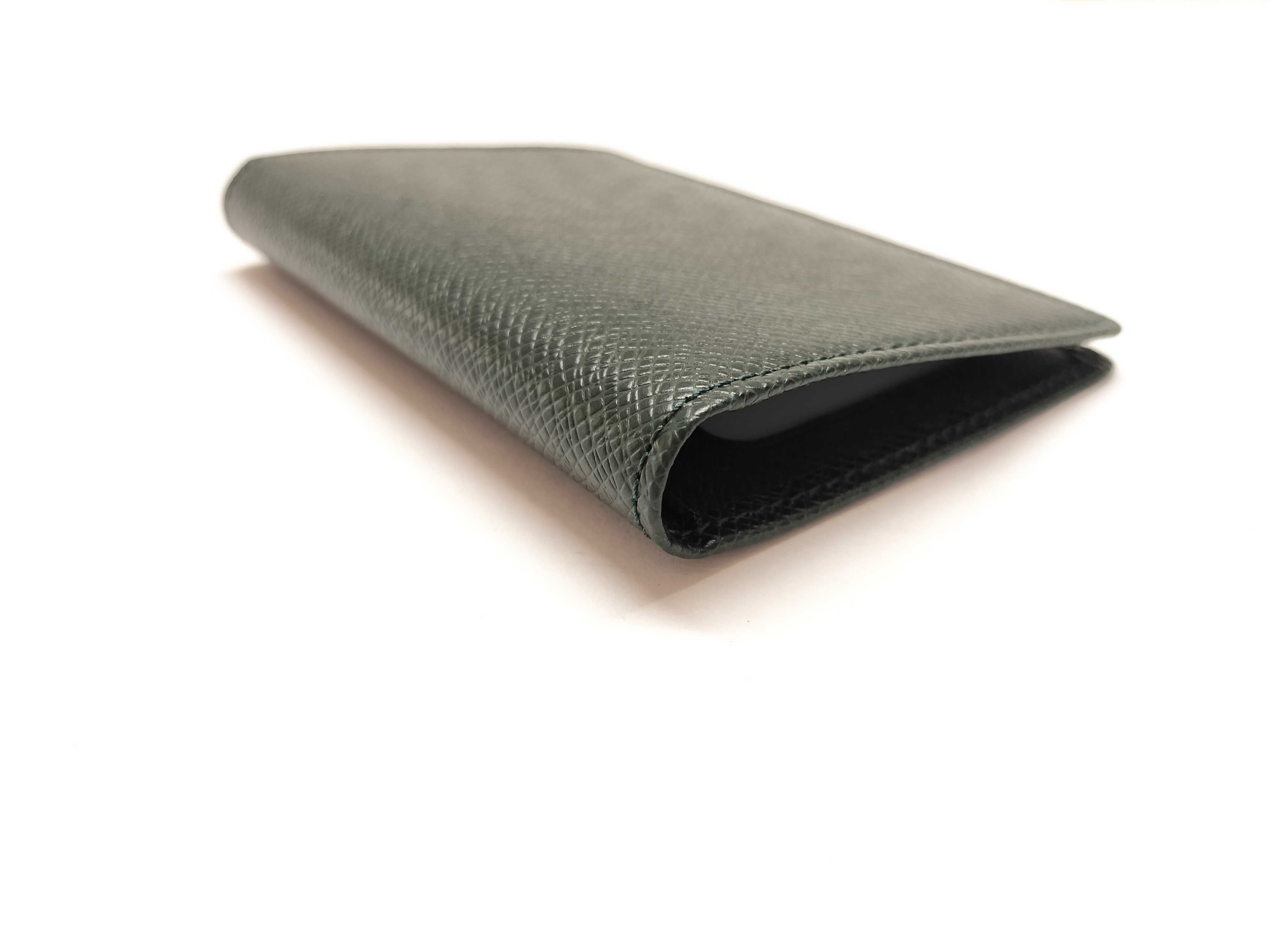 Taiga Porte 2 Cartes Vertical Wallet — view 3