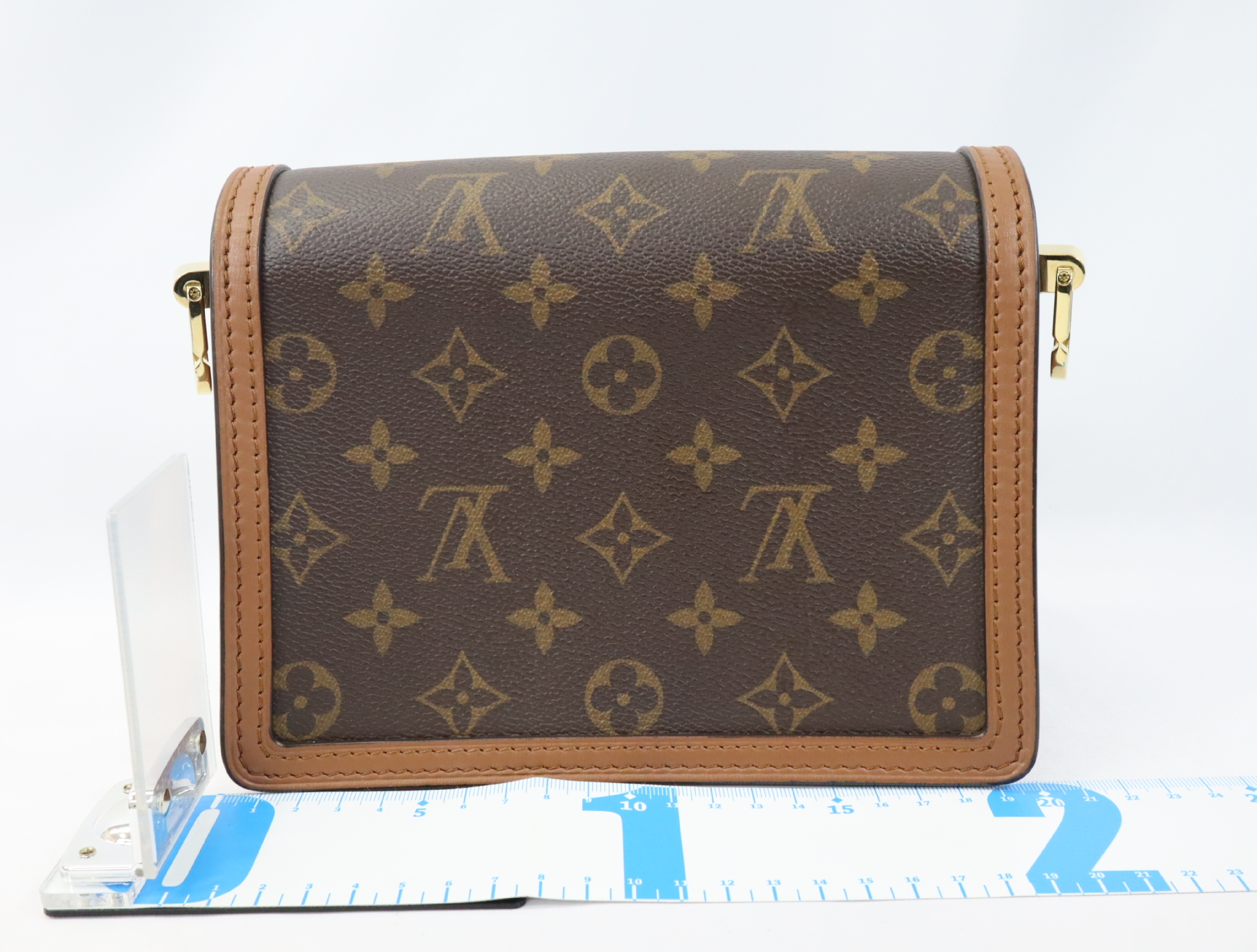 Monogram Reverse Dauphine MINI M45959 Shoulder Bag RFID Reactive Shoulder Bag — view 2