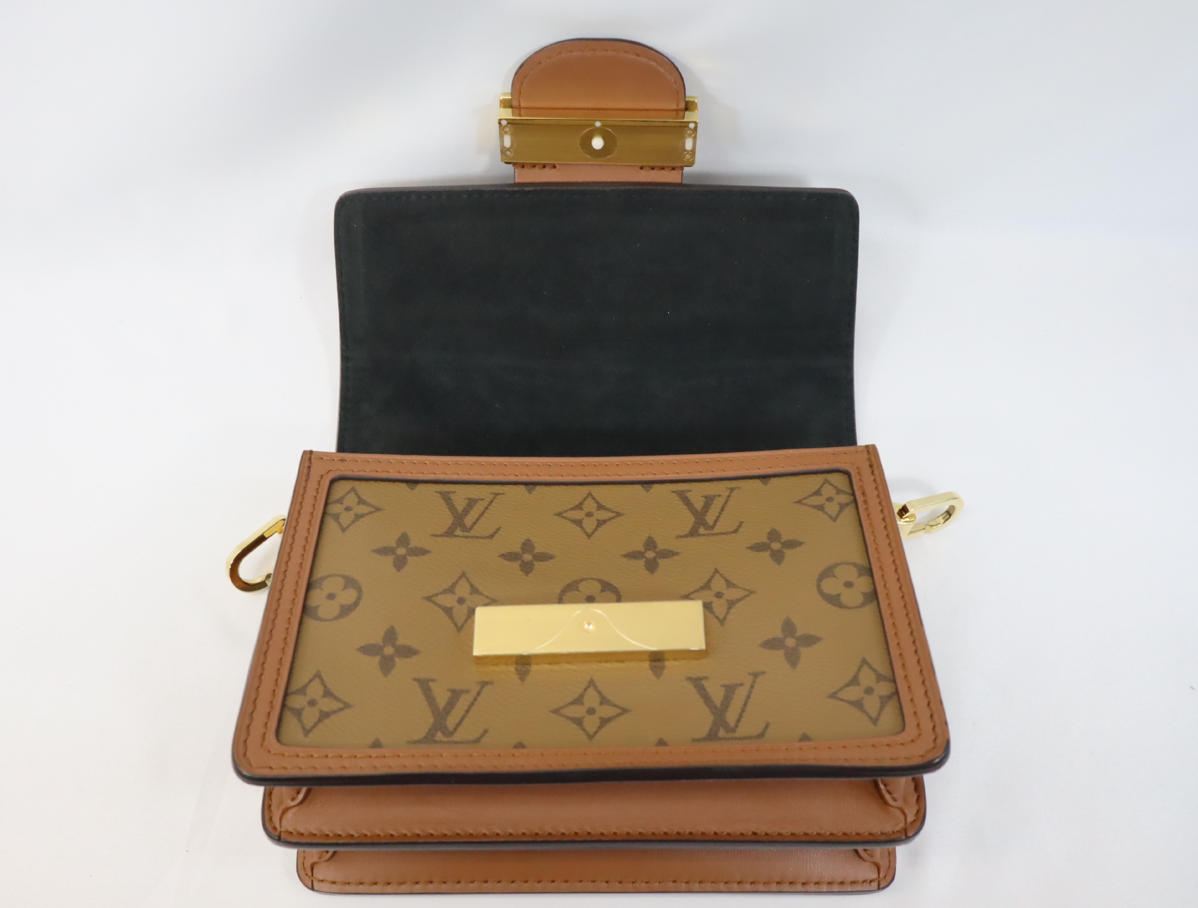 Monogram Reverse Dauphine MINI M45959 Shoulder Bag RFID Reactive Shoulder Bag — view 13