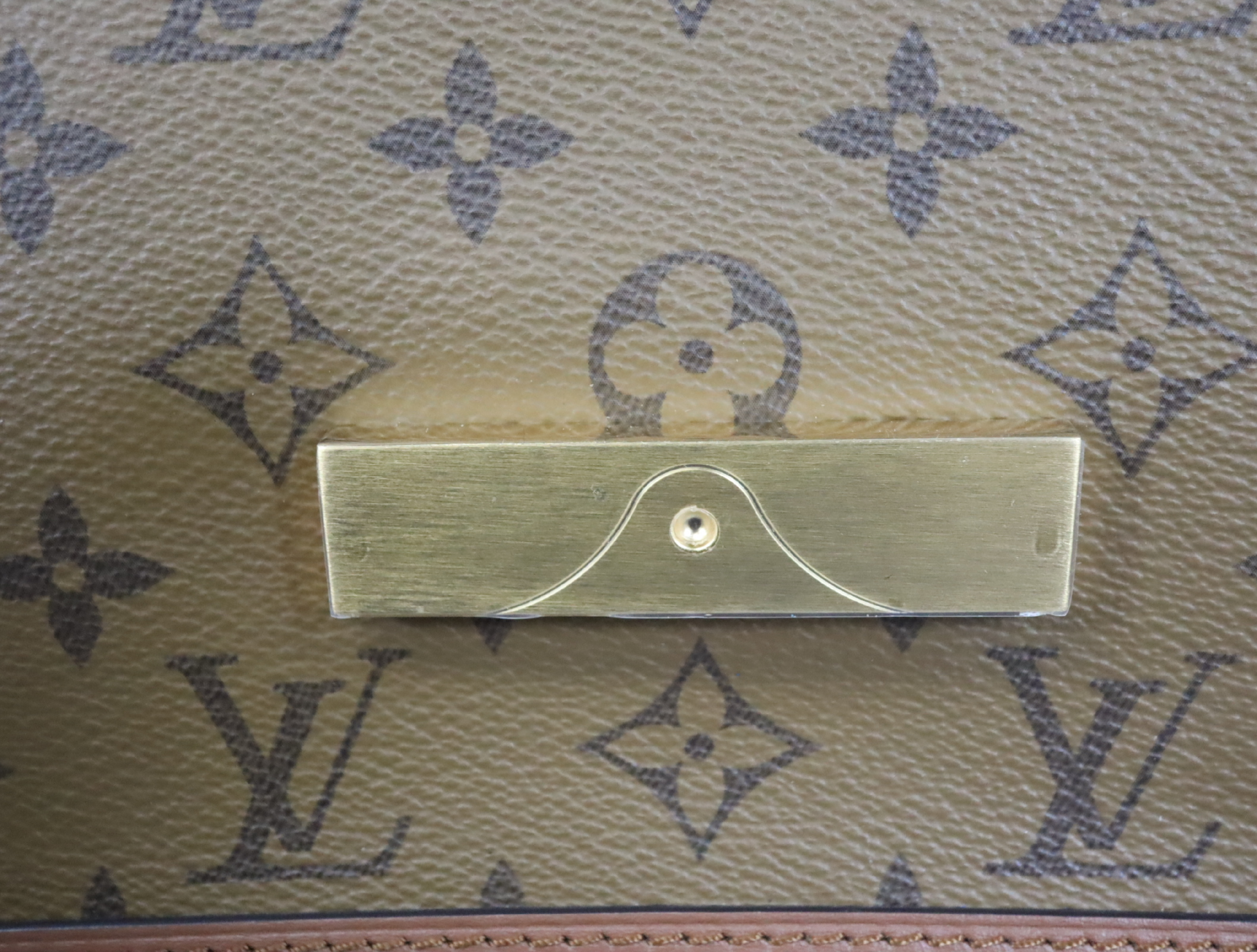 Monogram Reverse Dauphine MINI M45959 Shoulder Bag RFID Reactive Shoulder Bag — view 15